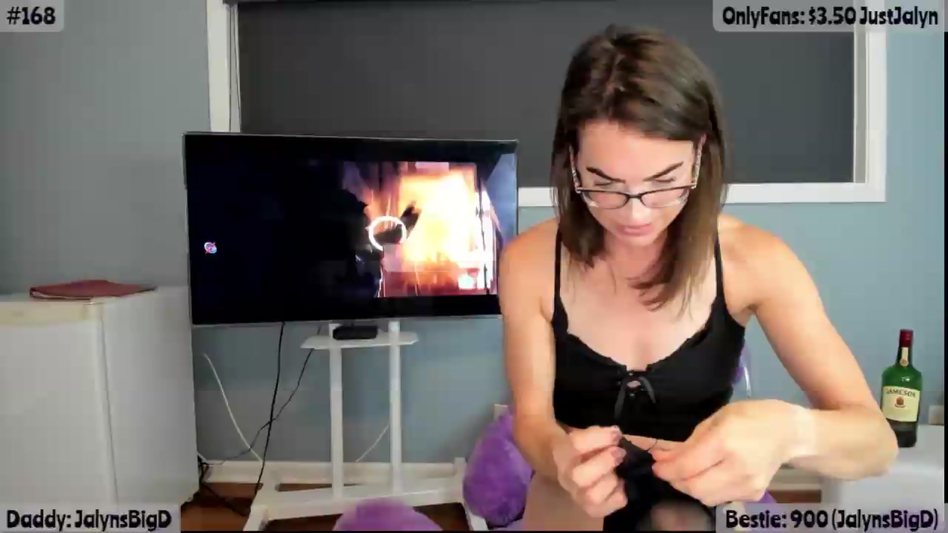 Gallery image thumbnail from Jalyn's myfreecams stream on, 09/09/2026, 01:50 image 14 of 20