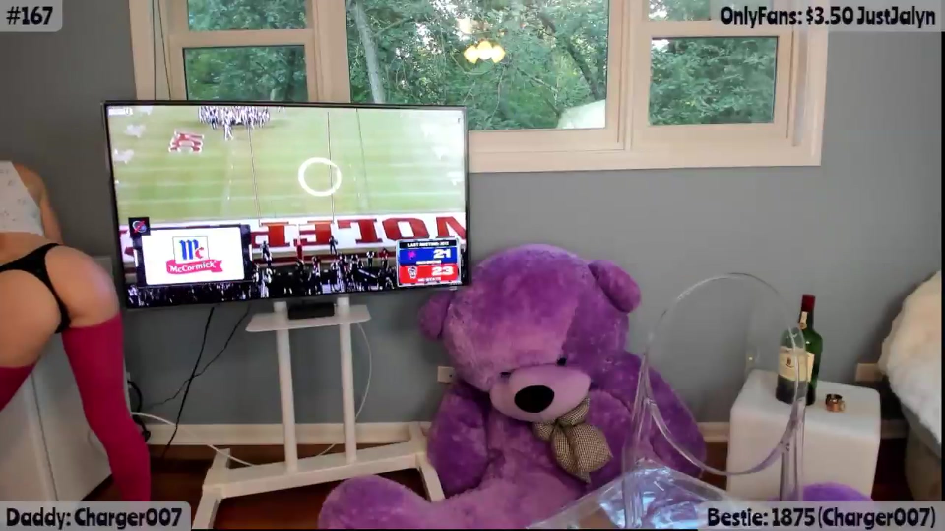 Gallery image thumbnail from Jalyn's myfreecams stream on, 09/11/2026, 23:32 image 19 of 20