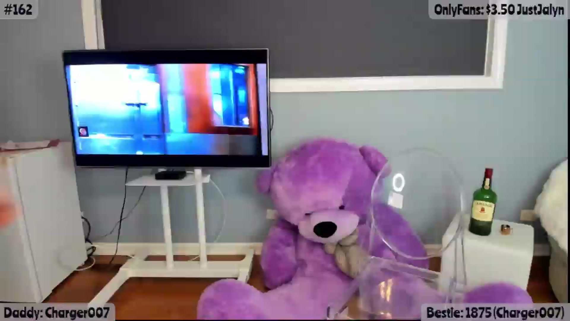 Gallery image thumbnail from Jalyn's myfreecams stream on, 09/12/2026, 02:43 image 10 of 20