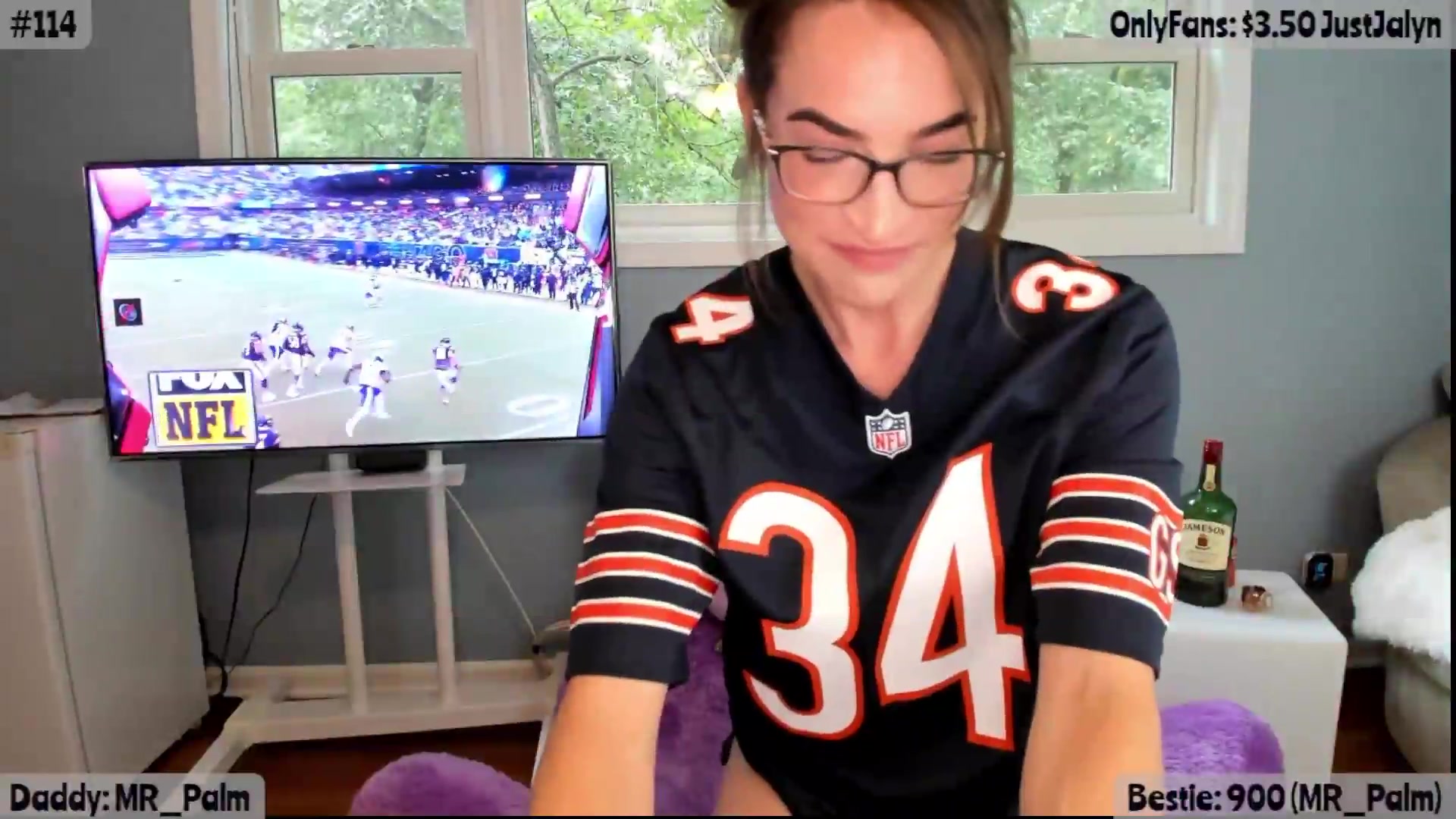 Gallery image thumbnail from Jalyn's myfreecams stream on, 09/20/2026, 19:08 image 15 of 20