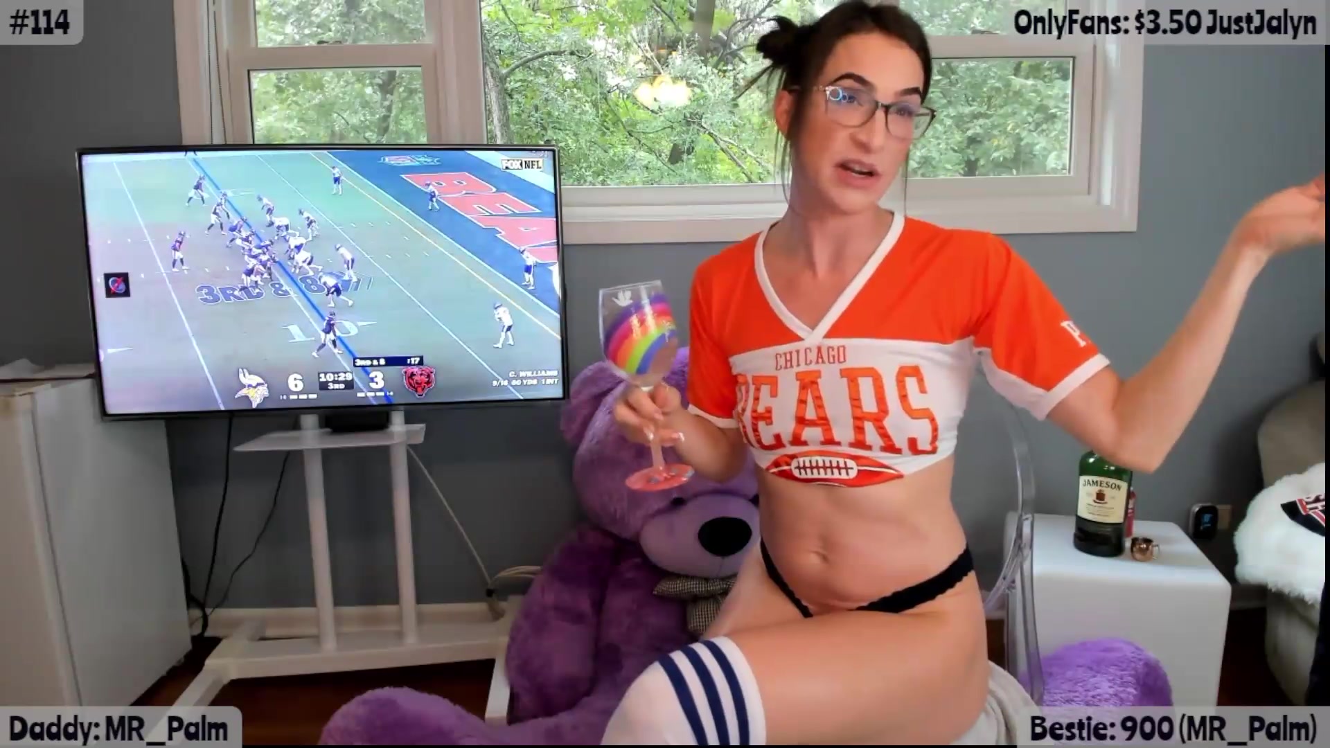 Gallery image thumbnail from Jalyn's myfreecams stream on, 09/20/2026, 19:08 image 18 of 20