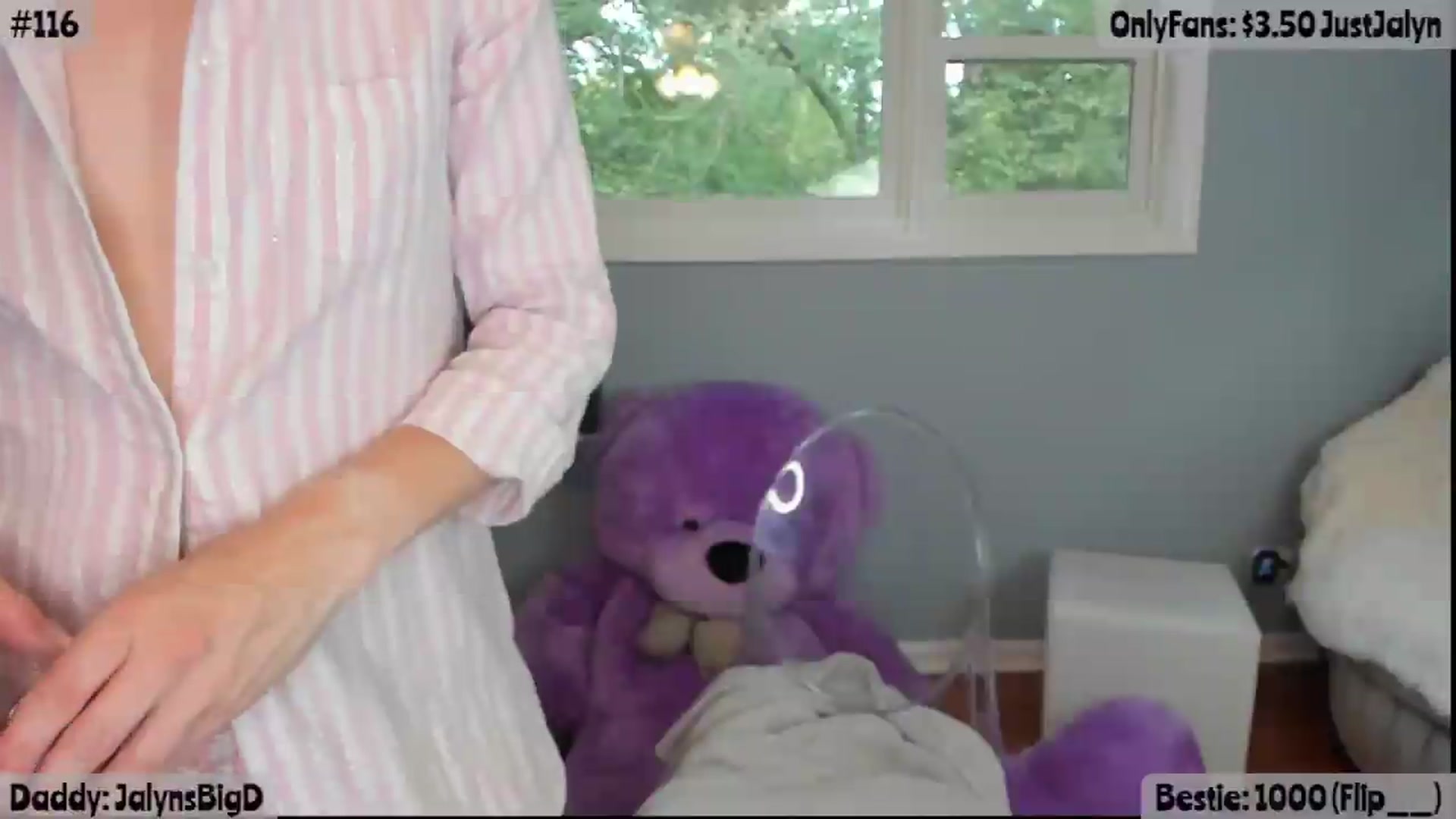 Gallery image thumbnail from Jalyn's myfreecams stream on, 09/26/2026, 23:36 image 15 of 20