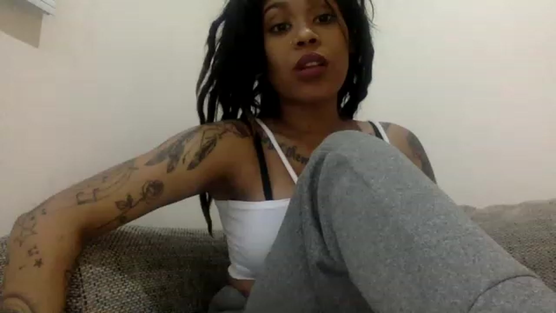 Gallery image thumbnail from Jamaicasex69's myfreecams stream on, 11/14/2022, 15:44 image 1 of 20
