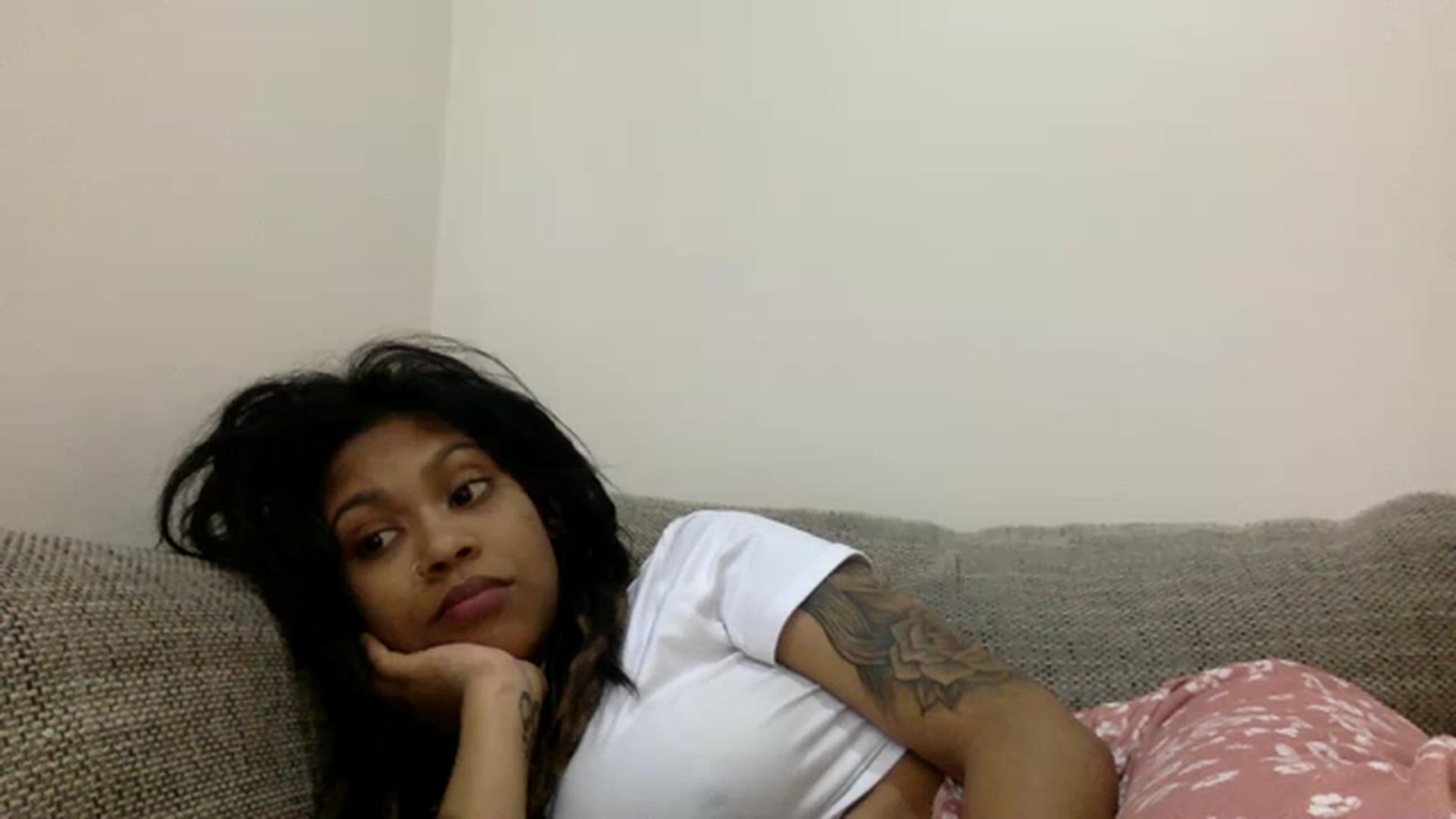 Gallery image thumbnail from Jamaicasex69's myfreecams stream on, 11/21/2022, 12:08 image 10 of 20