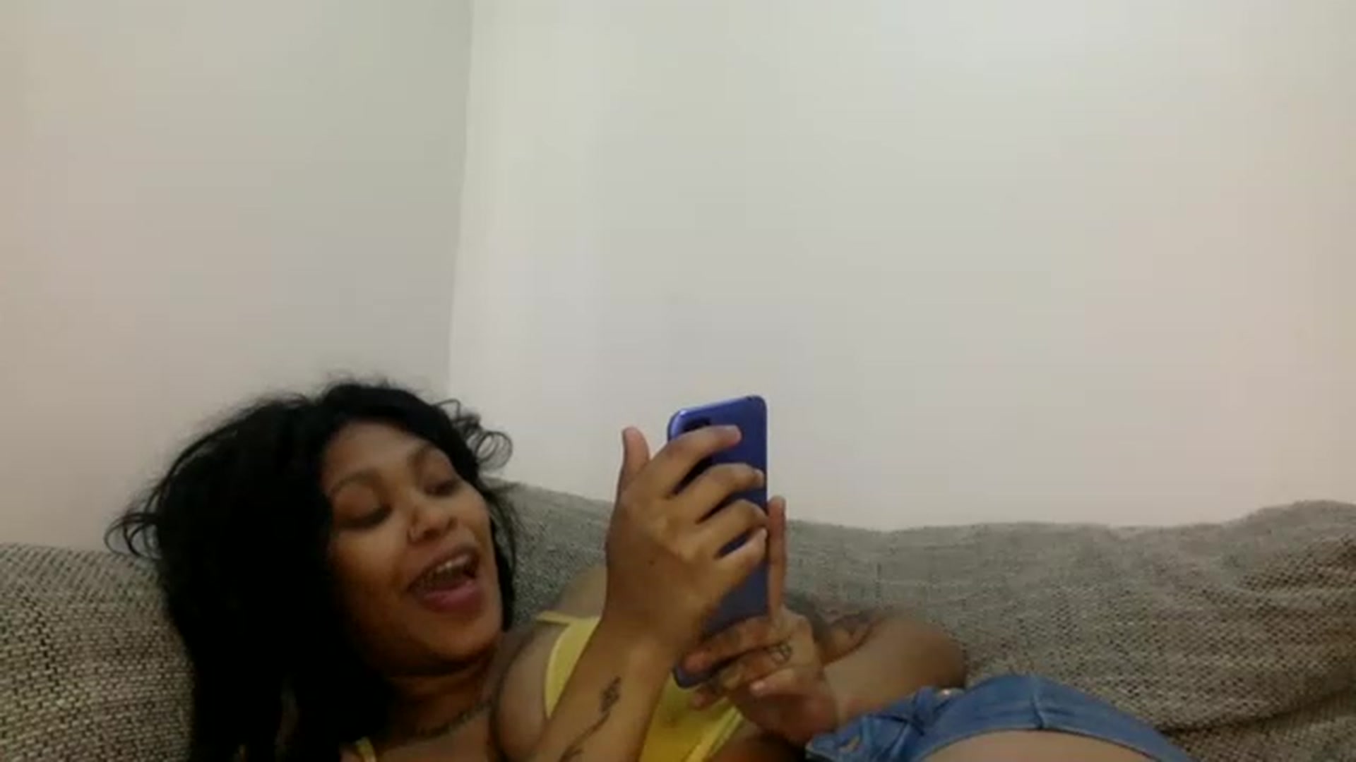 Gallery image thumbnail from Jamaicasex69's myfreecams stream on, 12/01/2022, 11:58 image 8 of 20