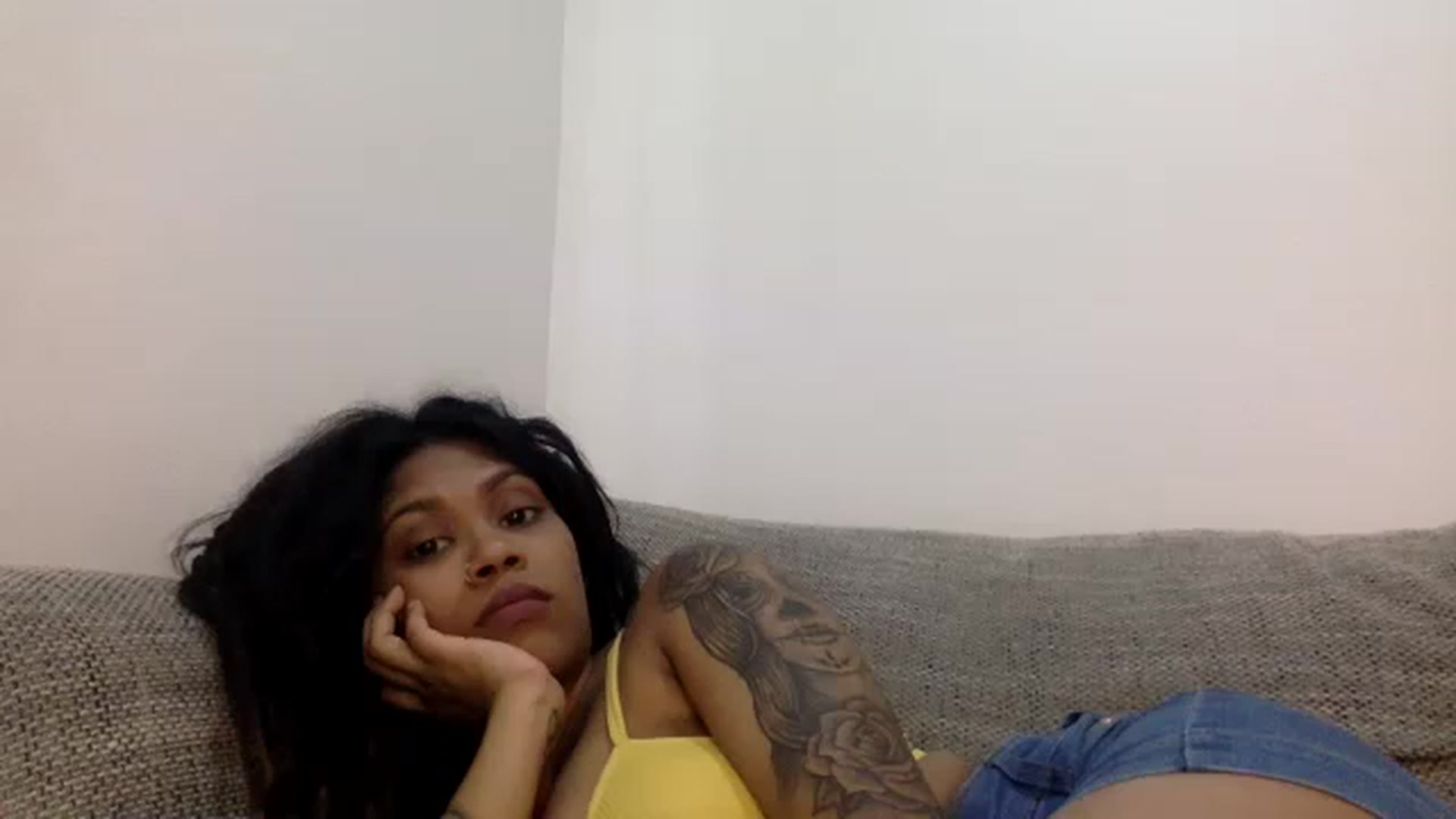 Gallery image thumbnail from Jamaicasex69's myfreecams stream on, 12/01/2022, 11:58 image 19 of 20