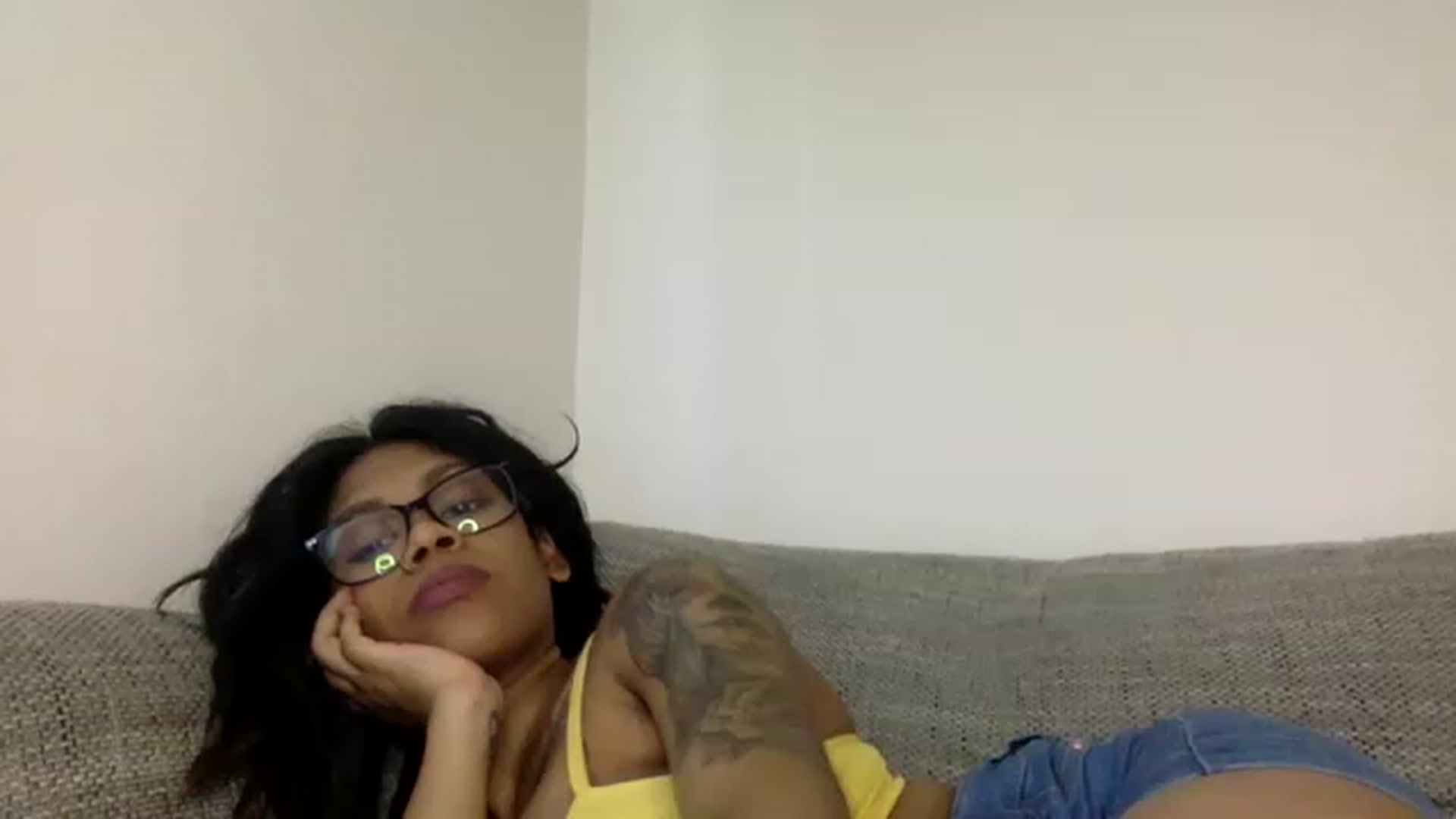 Gallery image thumbnail from Jamaicasex69's myfreecams stream on, 12/01/2022, 14:15 image 10 of 20