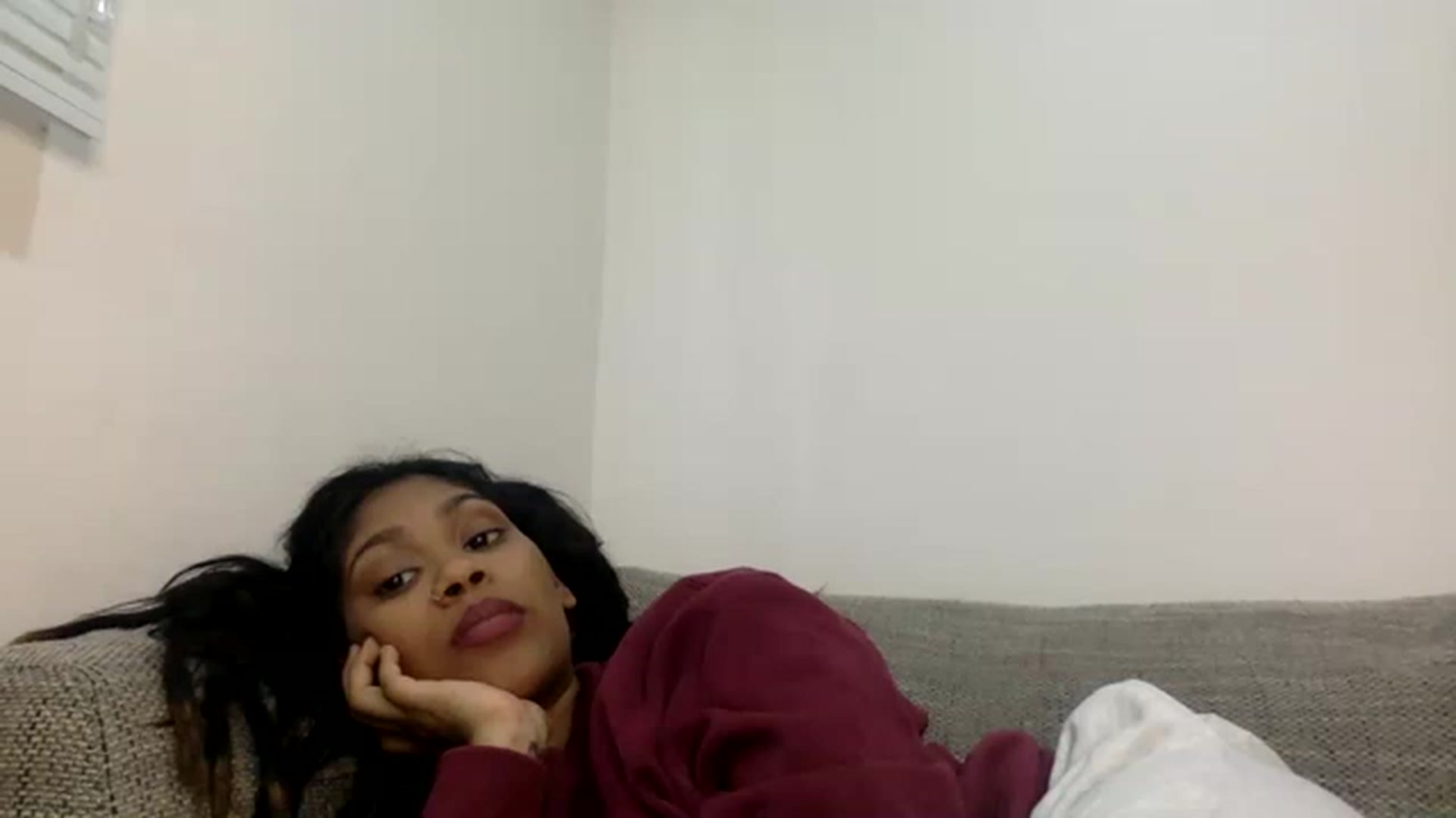 Gallery image thumbnail from Jamaicasex69's myfreecams stream on, 12/05/2022, 12:45 image 15 of 20