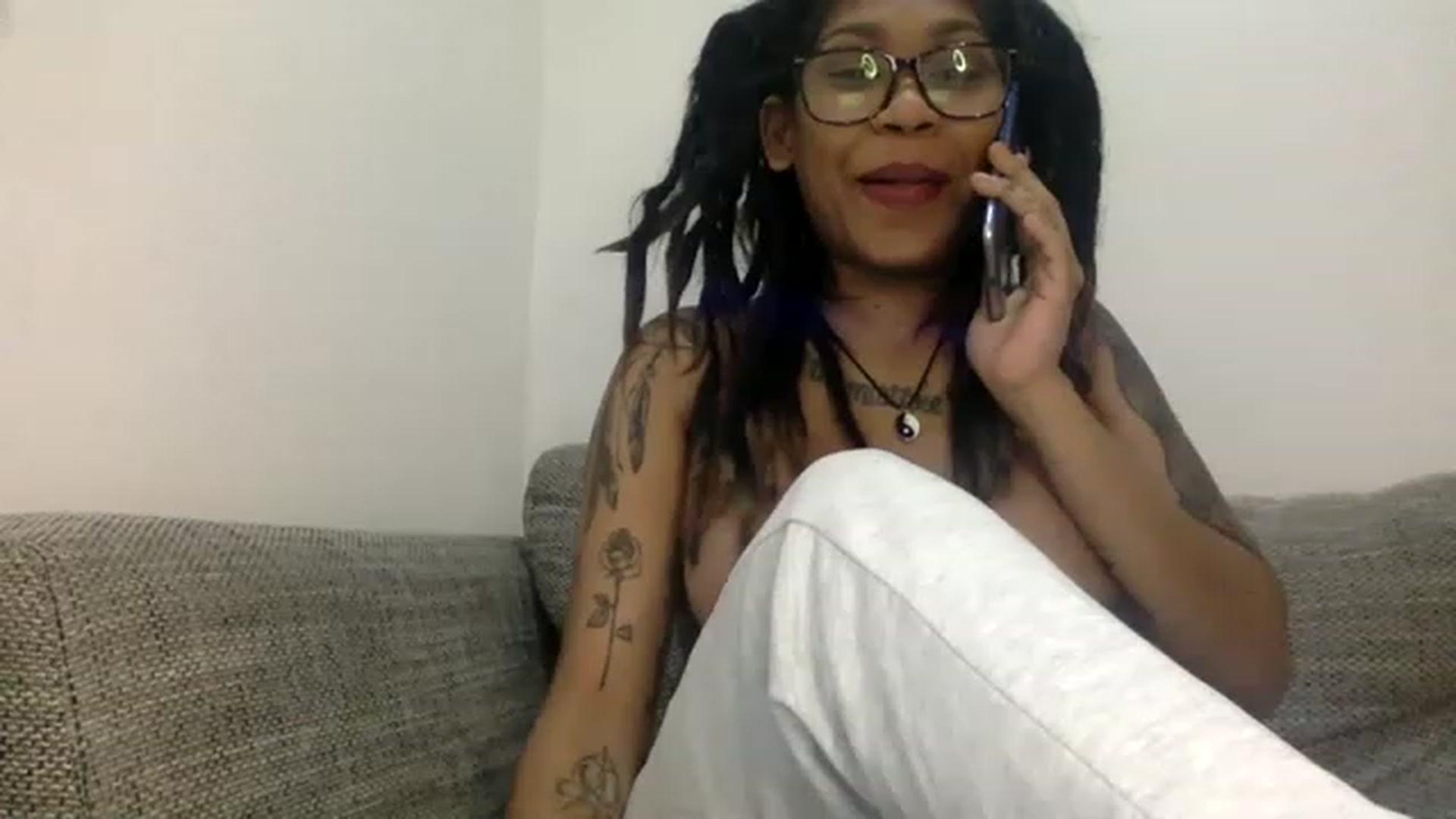 Gallery image thumbnail from Jamaicasex69's myfreecams stream on, 12/05/2022, 15:33 image 13 of 20