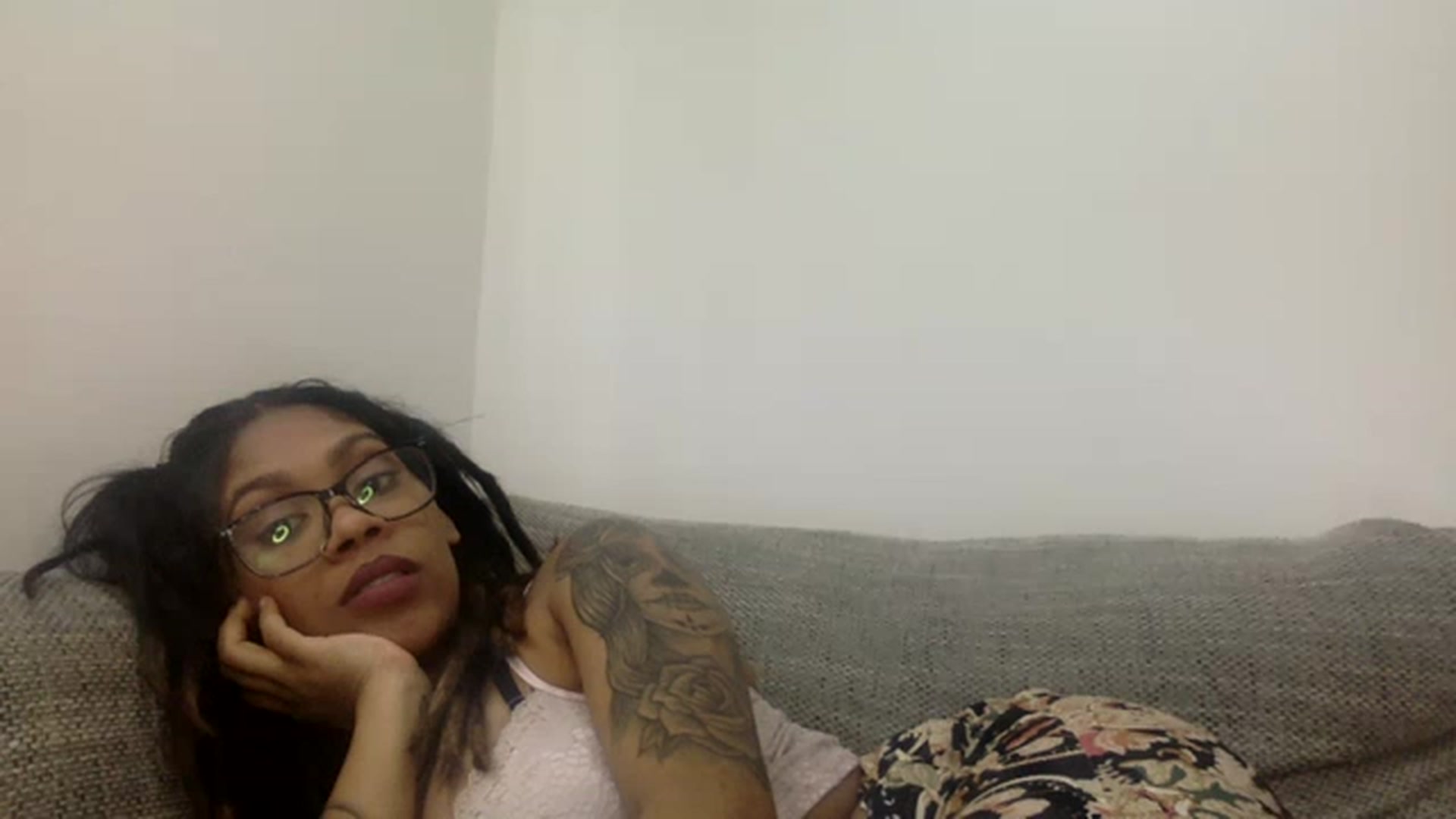 Gallery image thumbnail from Jamaicasex69's myfreecams stream on, 12/06/2022, 09:31 image 15 of 20