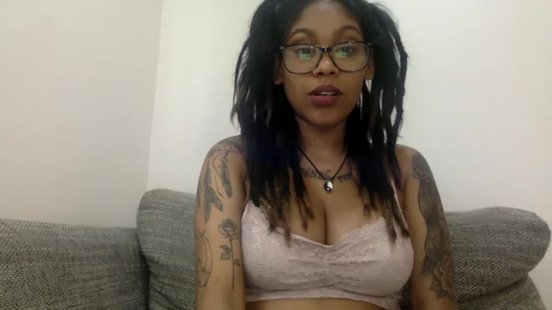 Gallery image thumbnail from Jamaicasex69's myfreecams stream on, 12/06/2022, 10:47 image 1 of 20