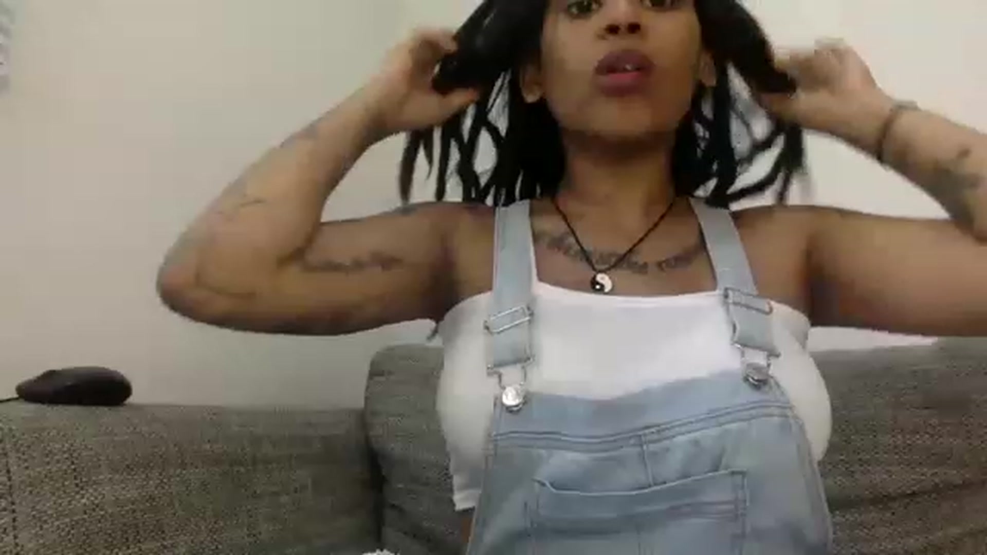 Gallery image thumbnail from Jamaicasex69's myfreecams stream on, 12/07/2022, 10:02 image 17 of 20