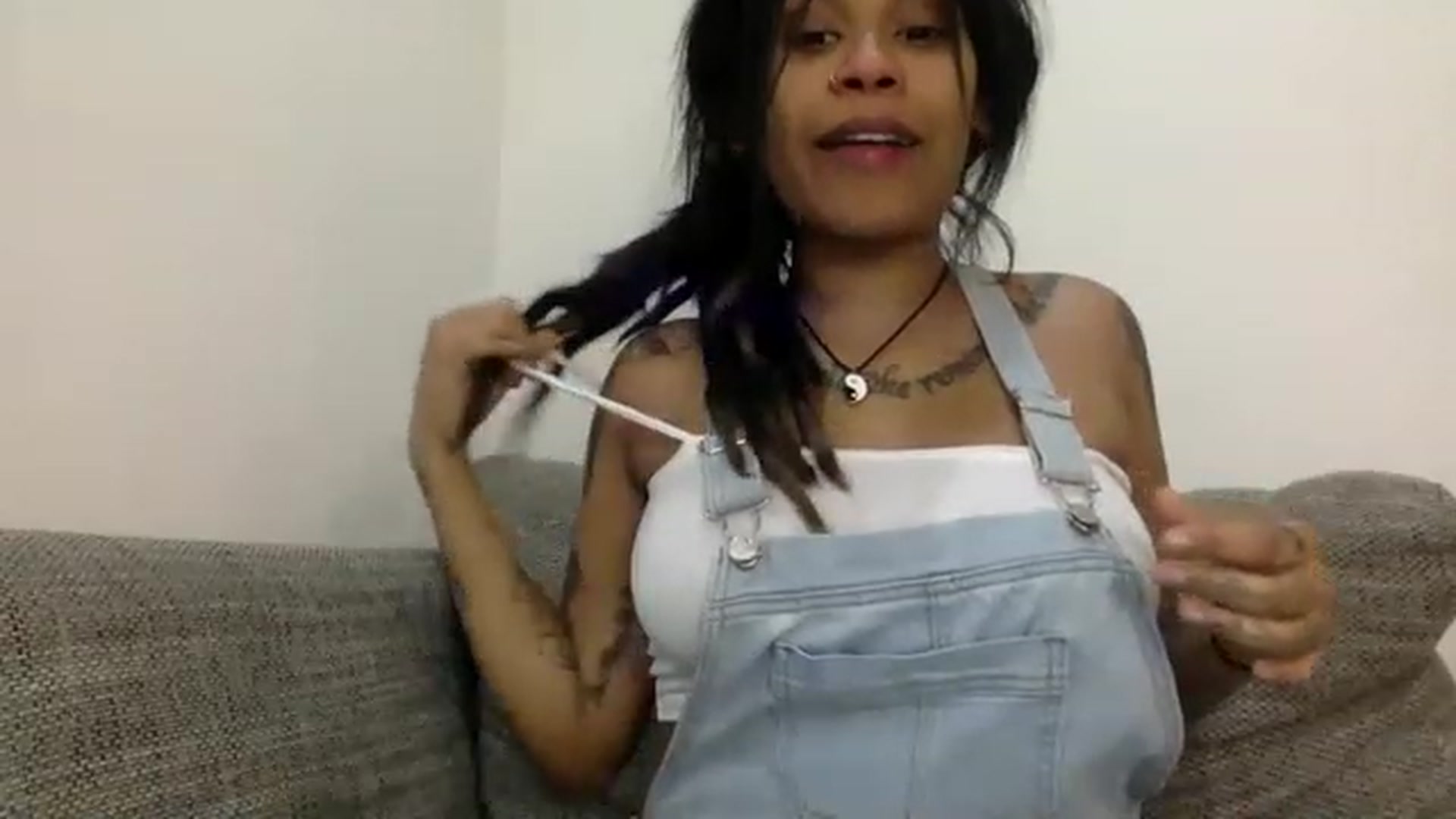 Gallery image thumbnail from Jamaicasex69's myfreecams stream on, 12/07/2022, 12:33 image 19 of 20