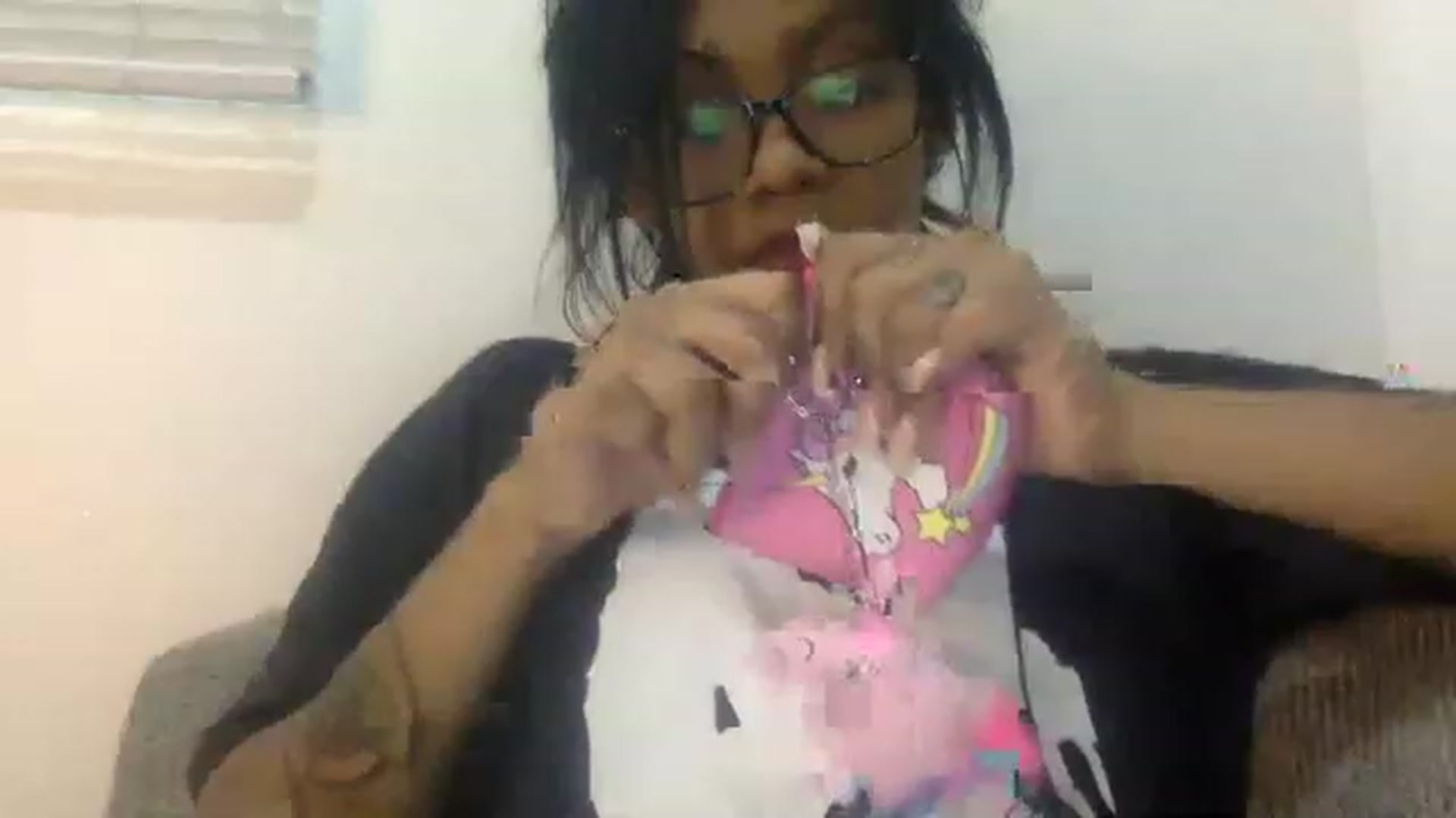 Gallery image thumbnail from Jamaicasex69's myfreecams stream on, 12/16/2022, 10:23 image 10 of 20
