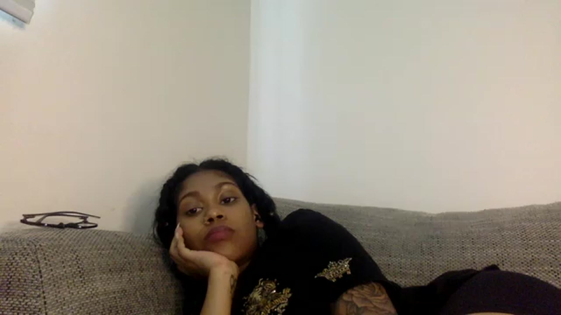 Gallery image thumbnail from Jamaicasex69's myfreecams stream on, 12/17/2022, 11:38 image 10 of 20