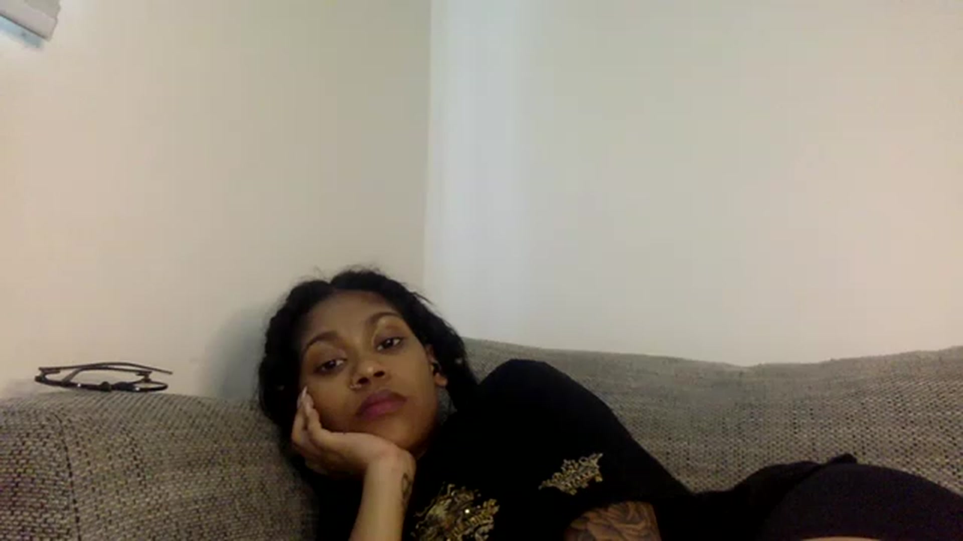 Gallery image thumbnail from Jamaicasex69's myfreecams stream on, 12/17/2022, 11:38 image 12 of 20