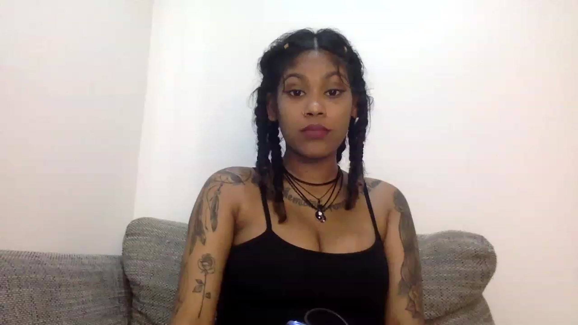 Gallery image thumbnail from Jamaicasex69's myfreecams stream on, 12/20/2022, 11:02 image 10 of 20