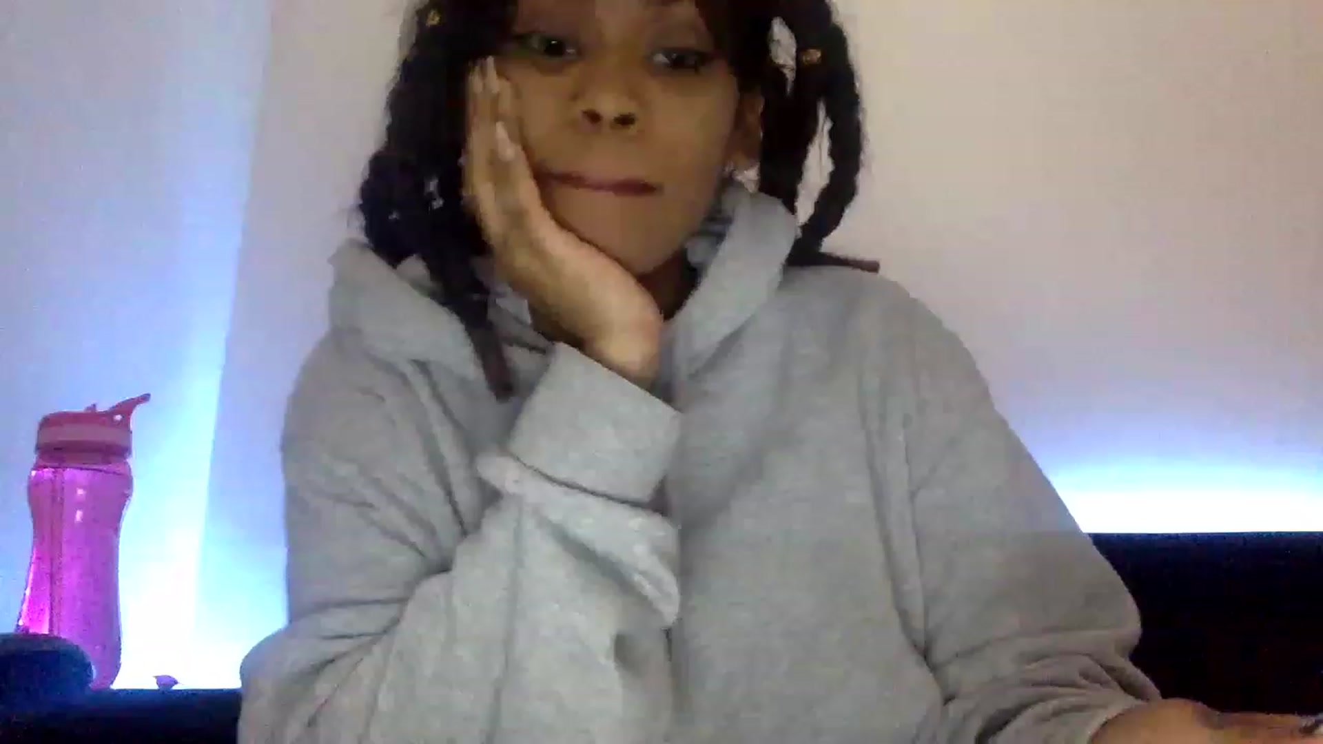 Gallery image thumbnail from Jamaicasex69's myfreecams stream on, 12/21/2022, 12:31 image 19 of 20