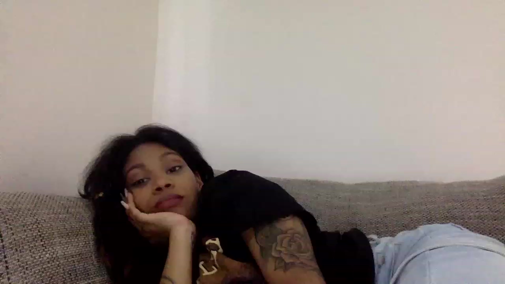 Gallery image thumbnail from Jamaicasex69's myfreecams stream on, 12/31/2022, 11:36 image 1 of 20