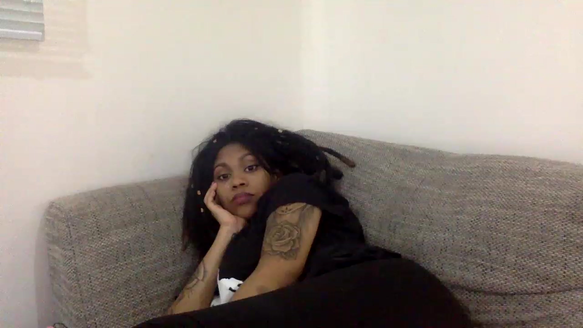 Gallery image thumbnail from Jamaicasex69's myfreecams stream on, 01/03/2023, 14:26 image 20 of 20