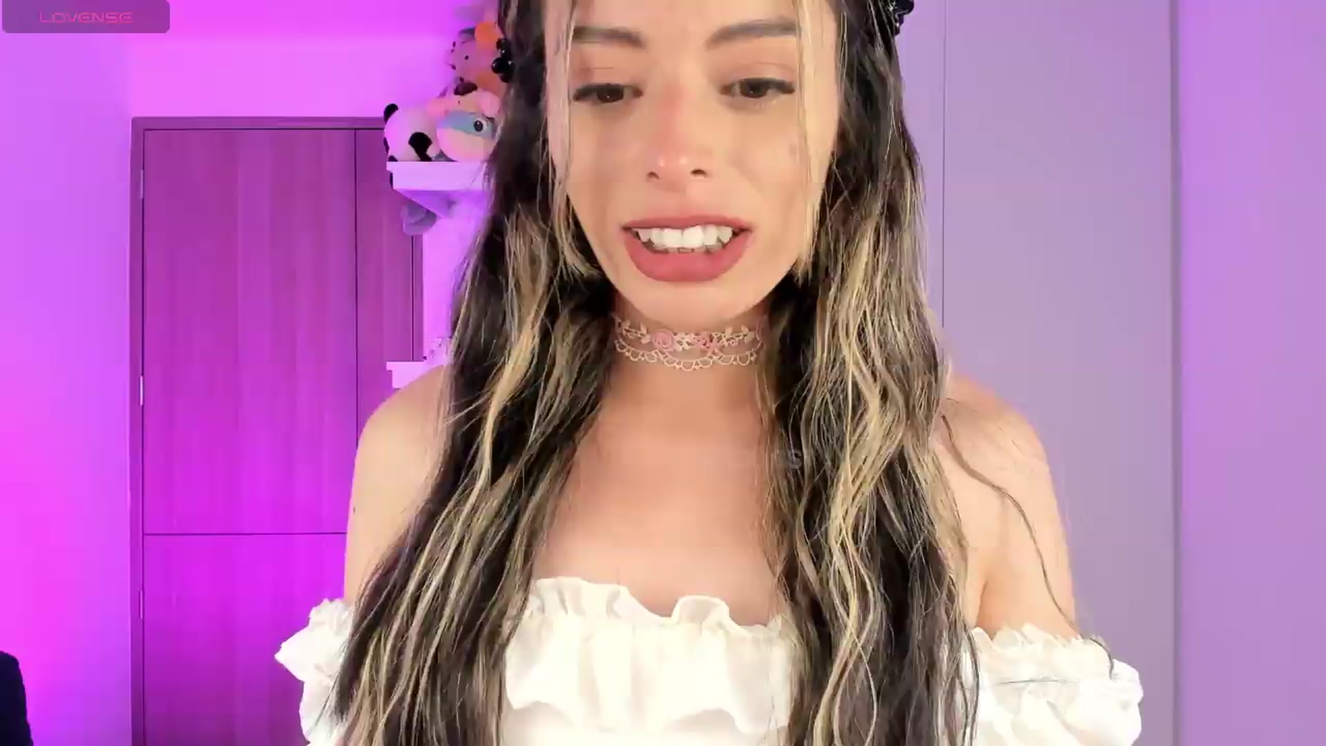 Gallery image thumbnail from JandraBliss's myfreecams stream on, 06/15/2026, 06:43 image 6 of 20