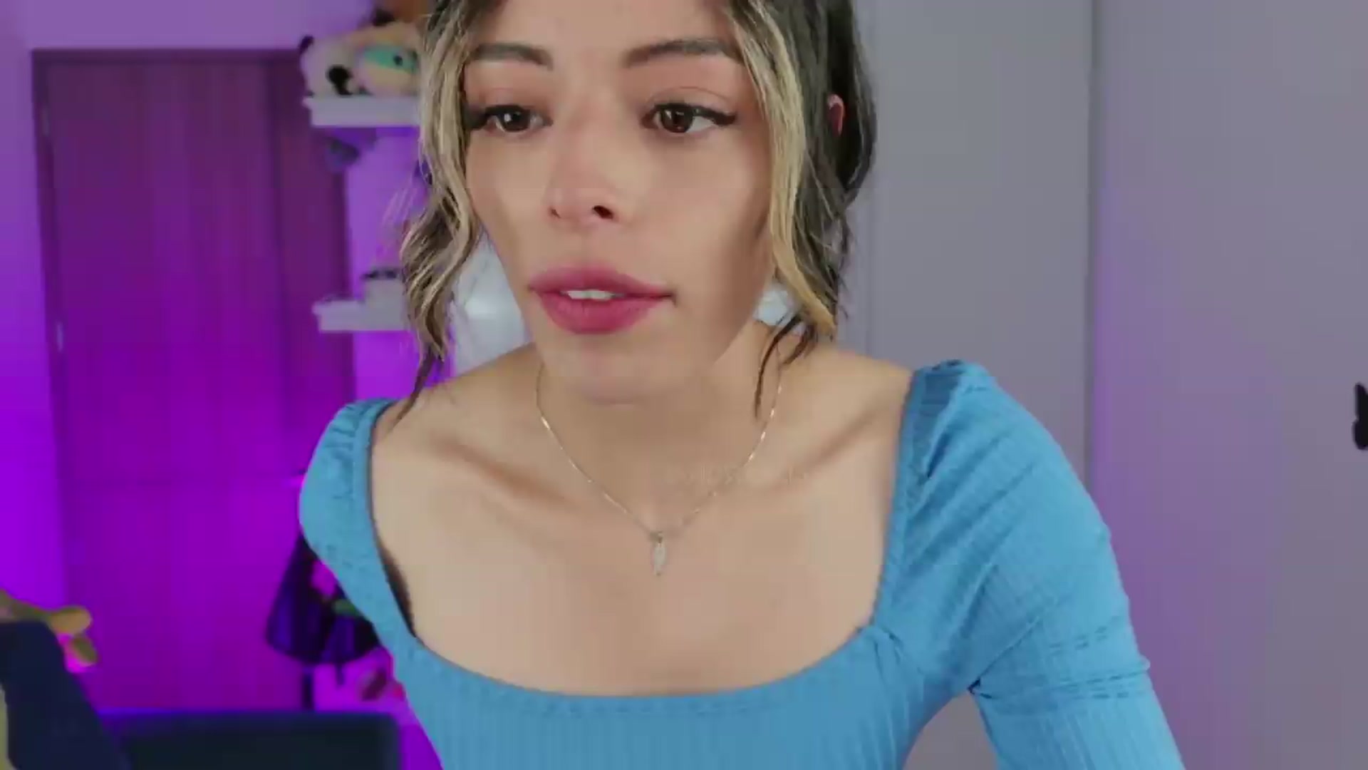 Gallery image thumbnail from JandraBliss's myfreecams stream on, 07/17/2026, 03:42 image 18 of 20