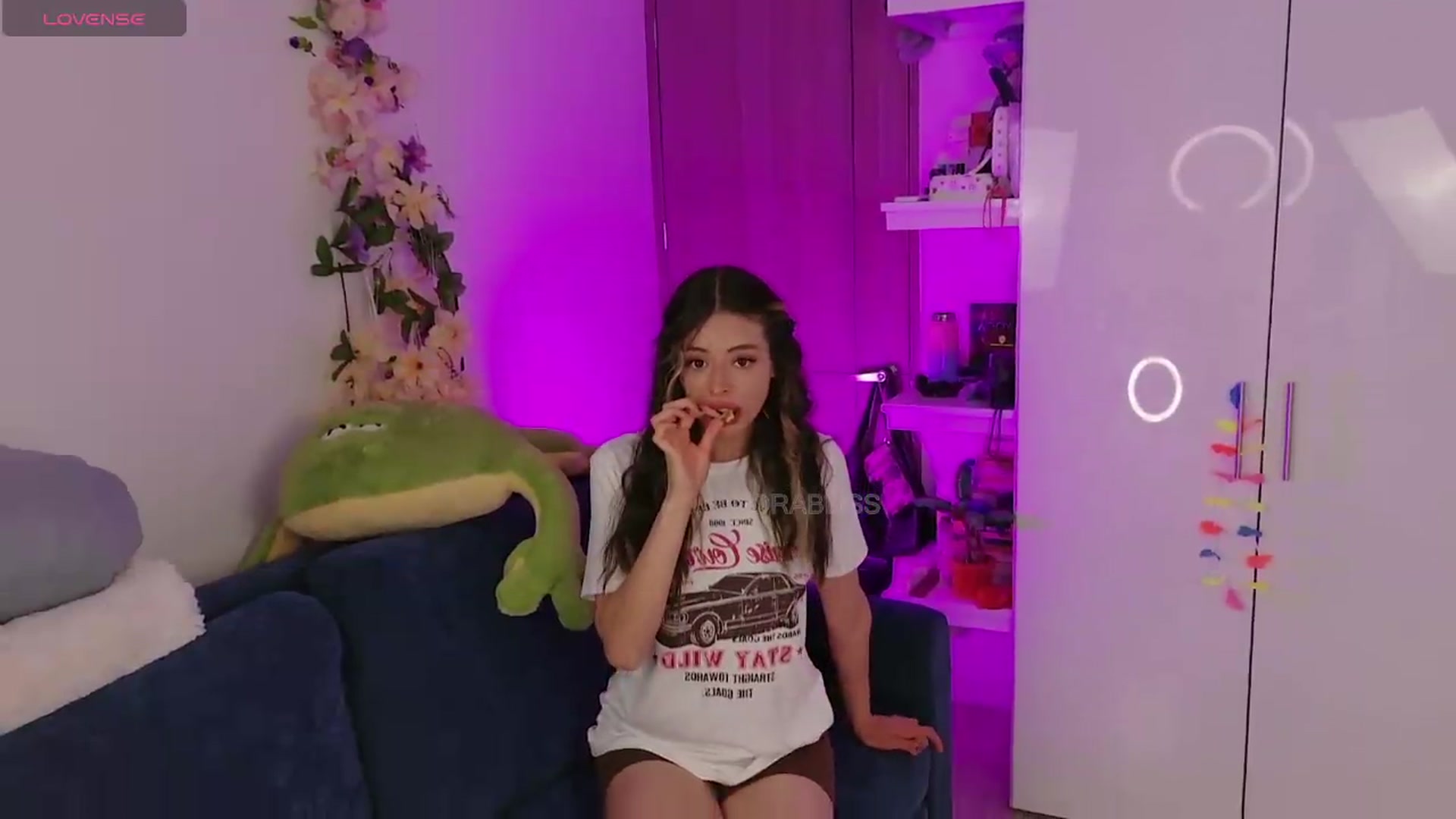 Gallery image thumbnail from JandraBliss's myfreecams stream on, 07/21/2026, 05:21 image 7 of 20