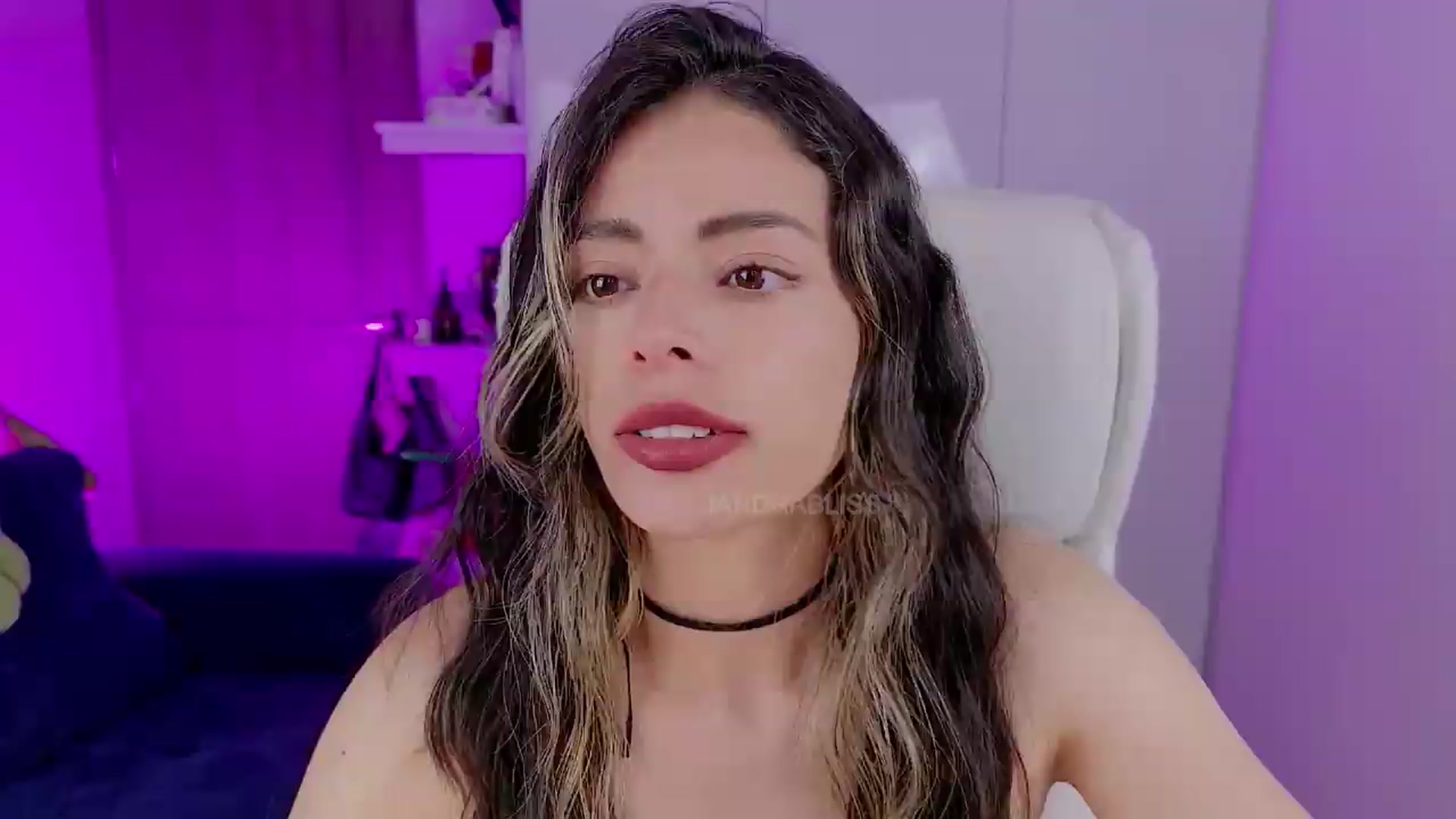 Gallery image thumbnail from JandraBliss's myfreecams stream on, 08/16/2026, 08:29 image 12 of 20