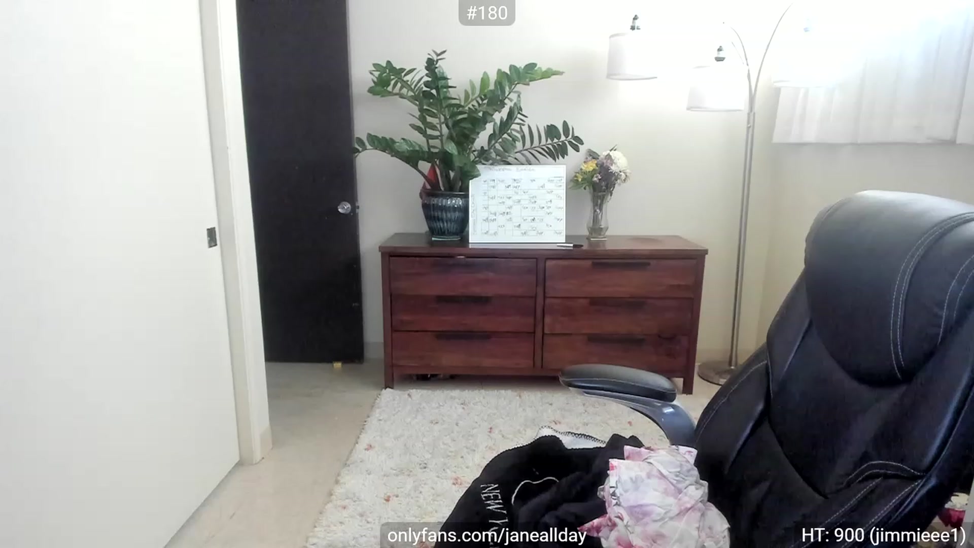 Gallery image thumbnail from JaneAllDay's myfreecams stream on, 02/12/2023, 02:39 image 13 of 20