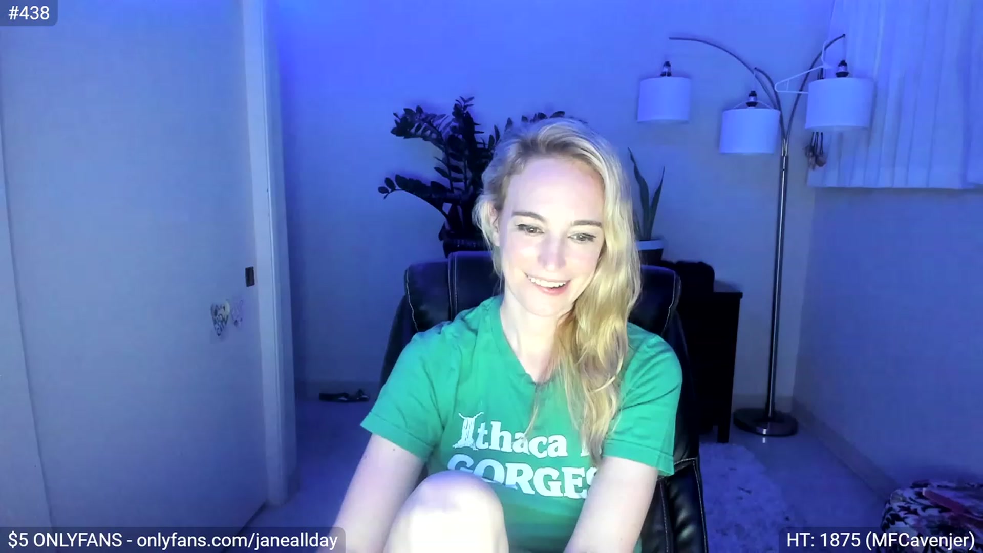Gallery image thumbnail from JaneAllDay's myfreecams stream on, 03/16/2023, 06:51 image 20 of 20