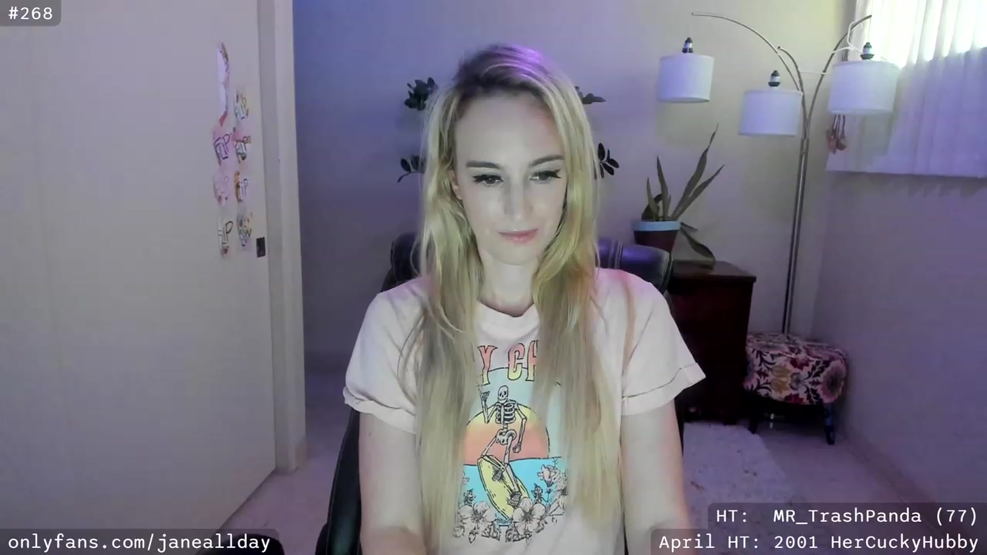 Gallery image thumbnail from JaneAllDay's myfreecams stream on, 04/09/2023, 04:17 image 20 of 20