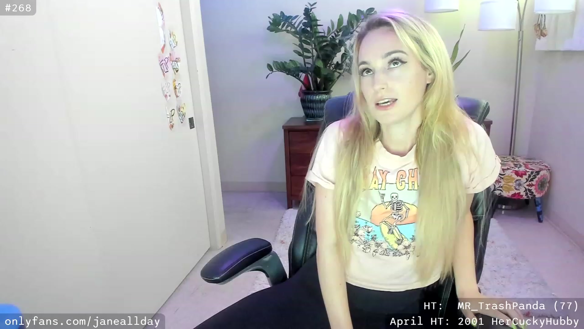 Gallery image thumbnail from JaneAllDay's myfreecams stream on, 04/09/2023, 04:17 image 3 of 20