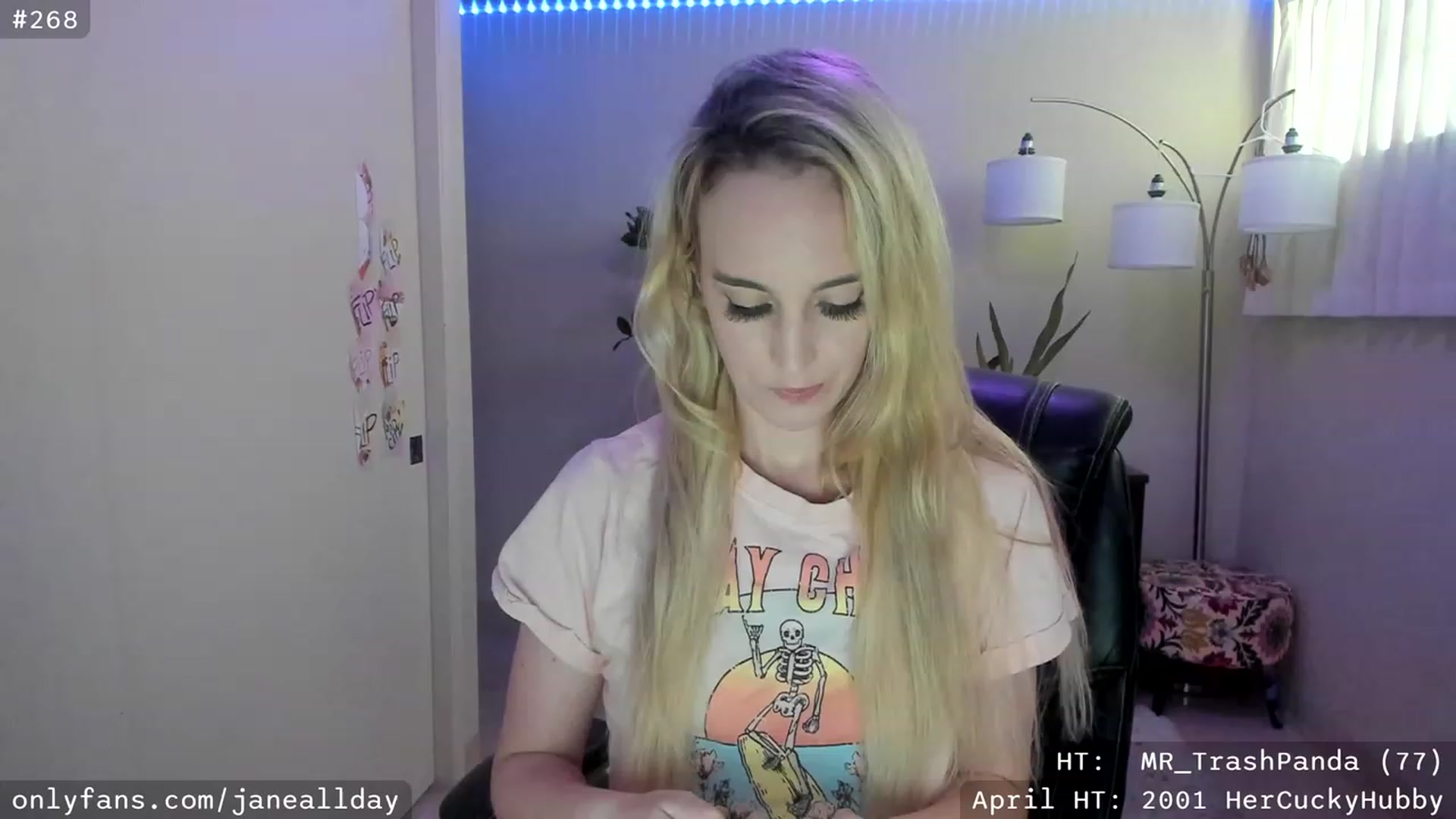 Gallery image thumbnail from JaneAllDay's myfreecams stream on, 04/09/2023, 04:17 image 13 of 20
