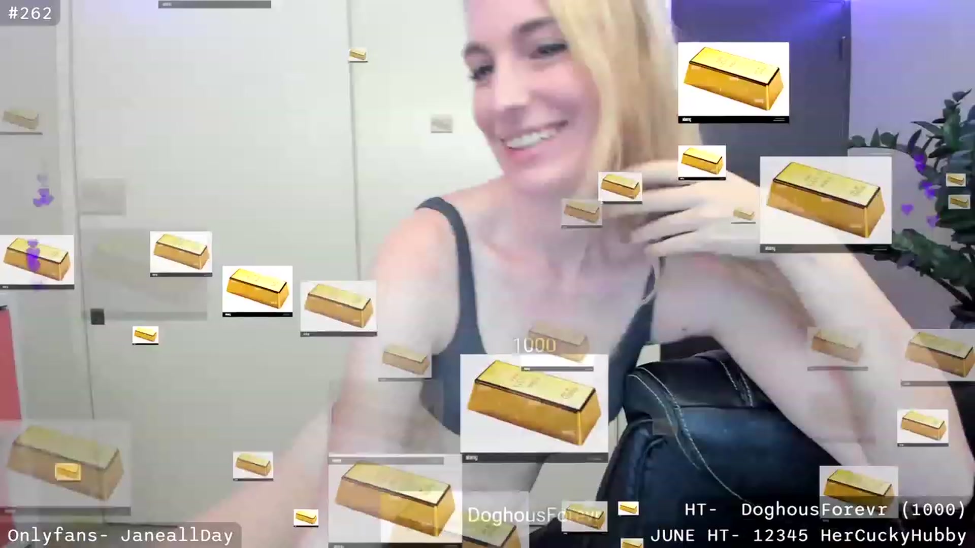 Gallery image thumbnail from JaneAllDay's myfreecams stream on, 06/17/2023, 02:06 image 9 of 20