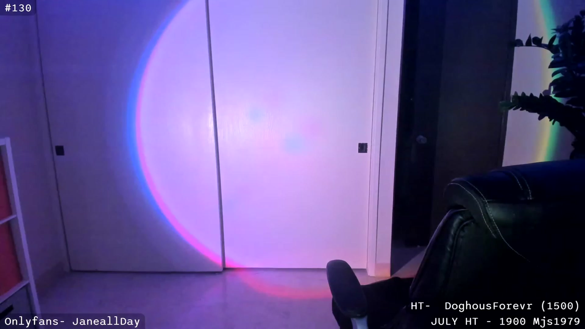 Gallery image thumbnail from JaneAllDay's myfreecams stream on, 07/14/2023, 07:16 image 13 of 20