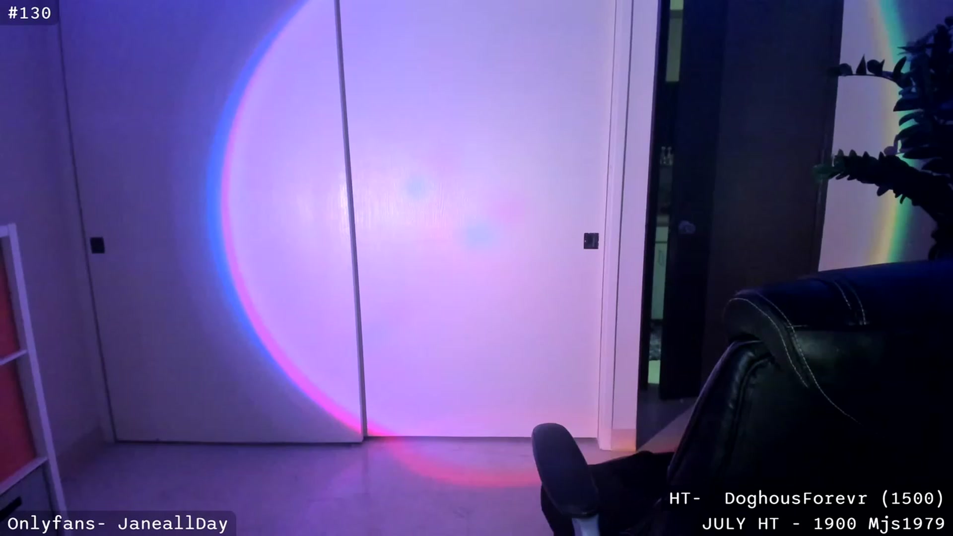 Gallery image thumbnail from JaneAllDay's myfreecams stream on, 07/14/2023, 07:16 image 14 of 20