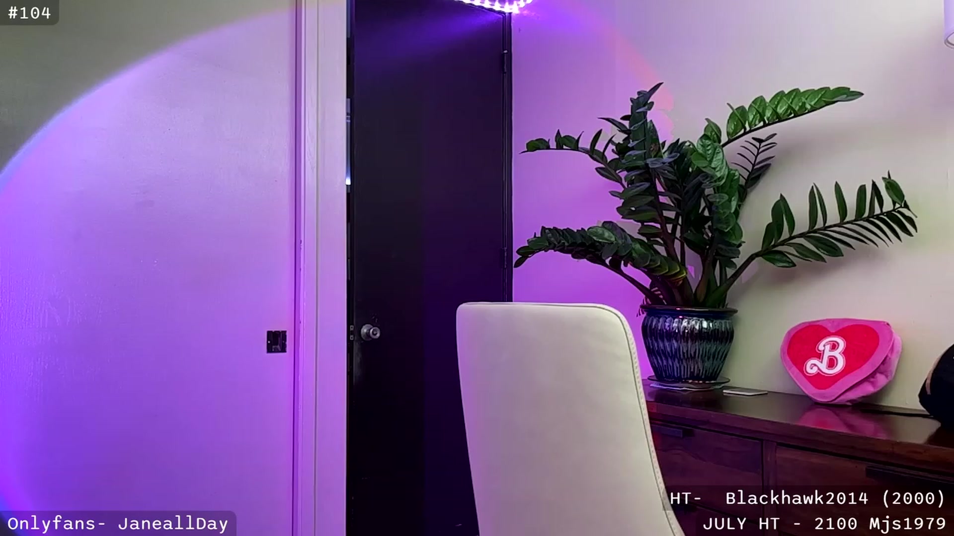 Gallery image thumbnail from JaneAllDay's myfreecams stream on, 07/29/2023, 03:24 image 6 of 20