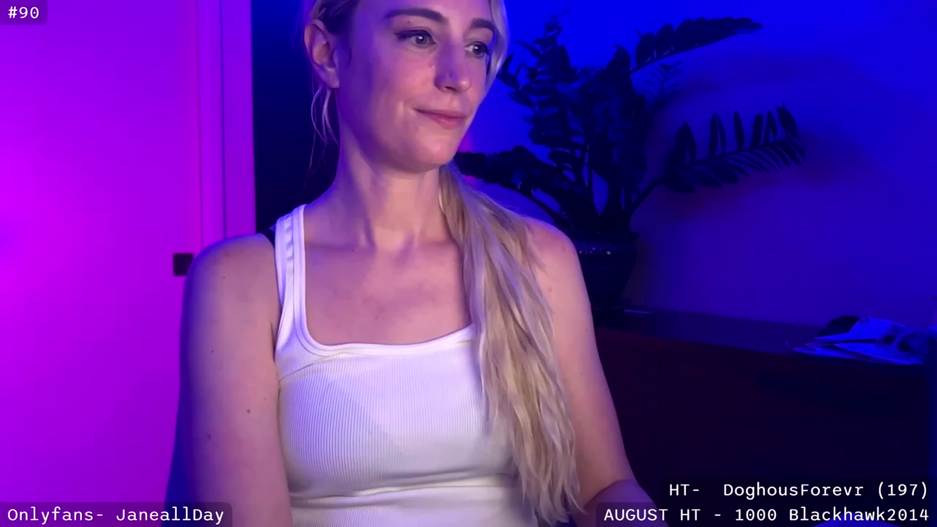 Gallery image thumbnail from JaneAllDay's myfreecams stream on, 08/07/2023, 05:50 image 19 of 20