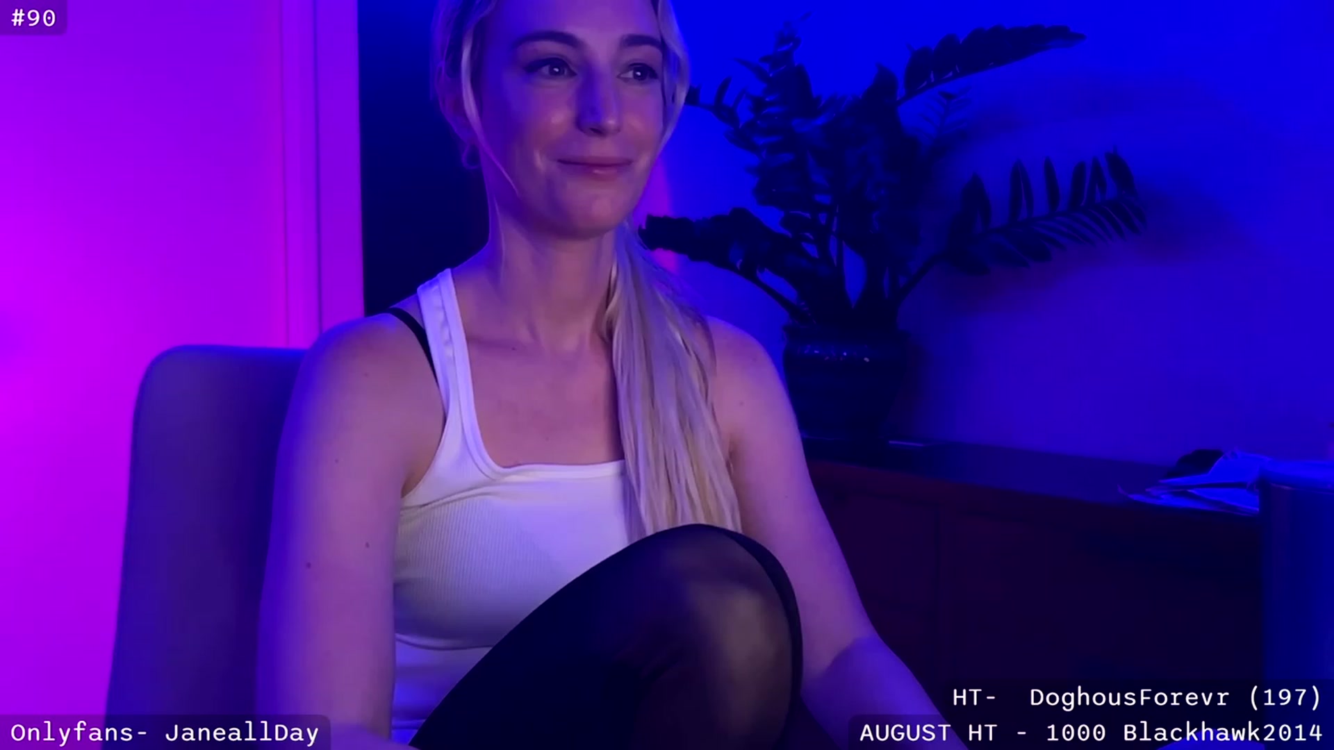 Gallery image thumbnail from JaneAllDay's myfreecams stream on, 08/07/2023, 05:50 image 7 of 20