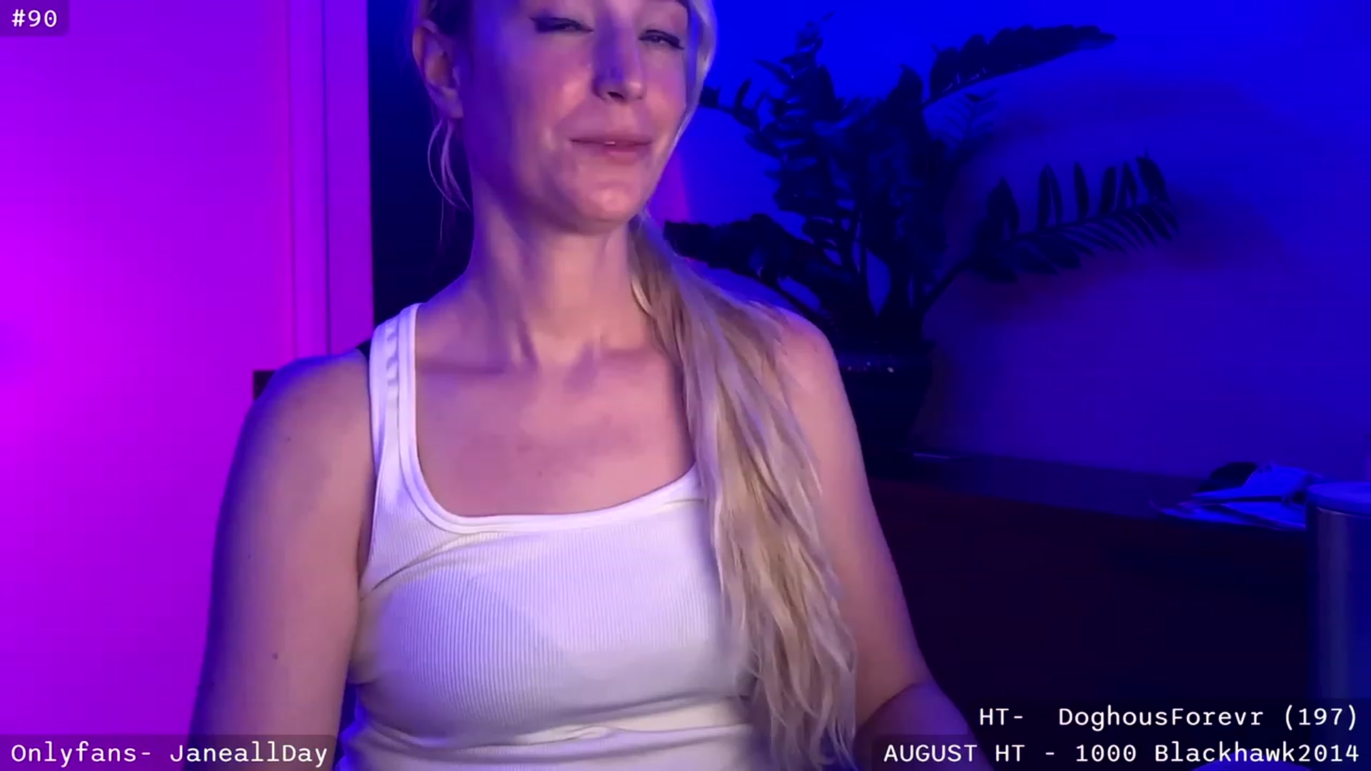 Gallery image thumbnail from JaneAllDay's myfreecams stream on, 08/07/2023, 05:50 image 17 of 20