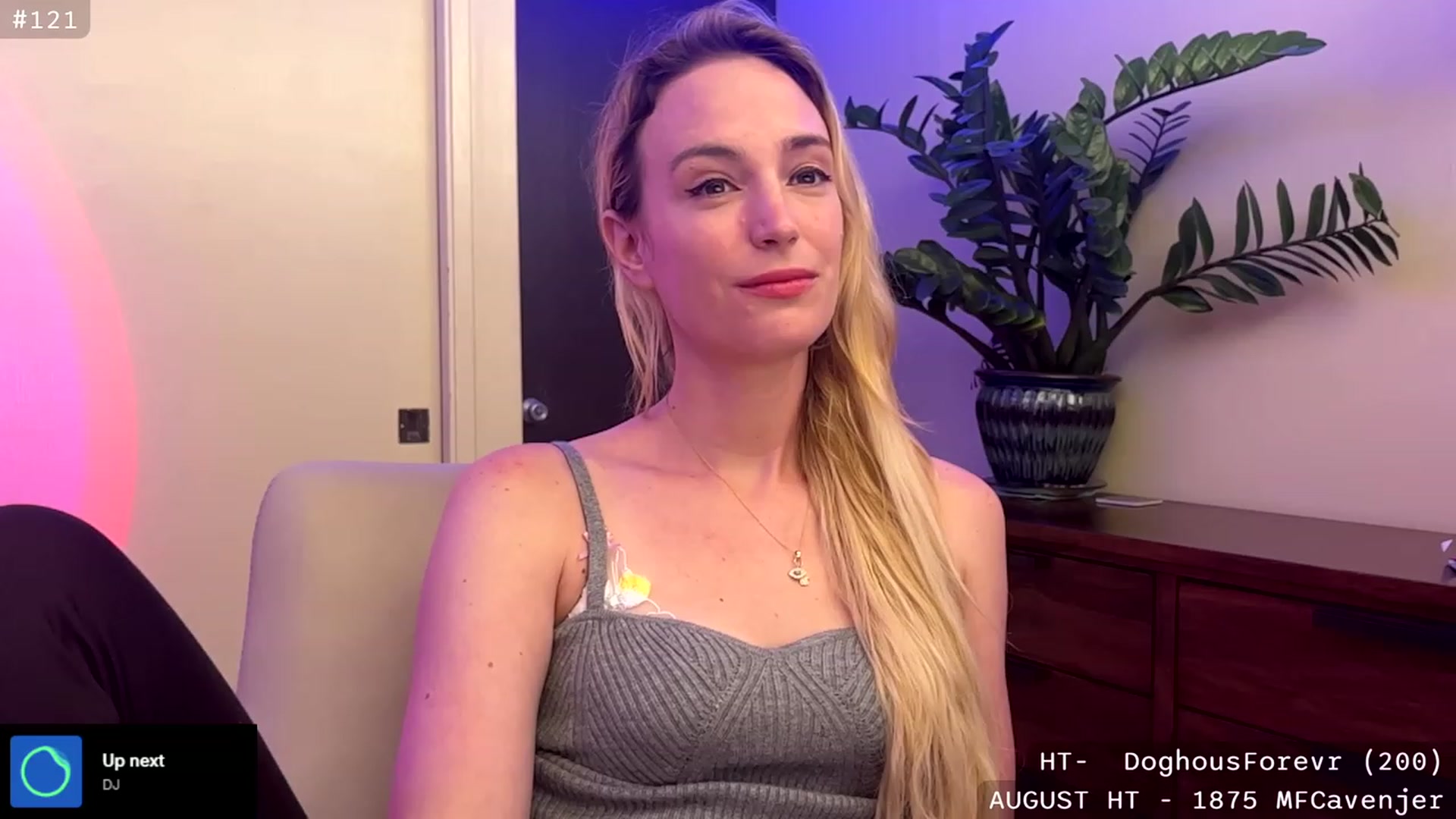 Gallery image thumbnail from JaneAllDay's myfreecams stream on, 08/09/2023, 02:00 image 5 of 20