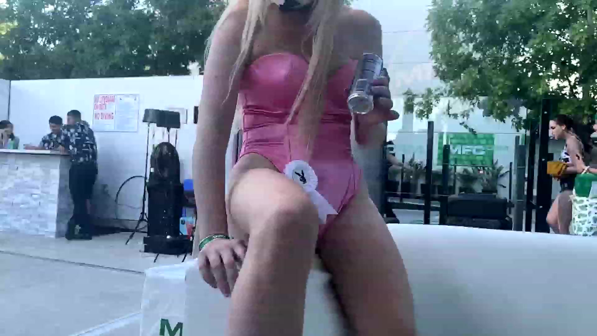 Gallery image thumbnail from JaneAllDay's myfreecams stream on, 10/10/2023, 23:44 image 15 of 20