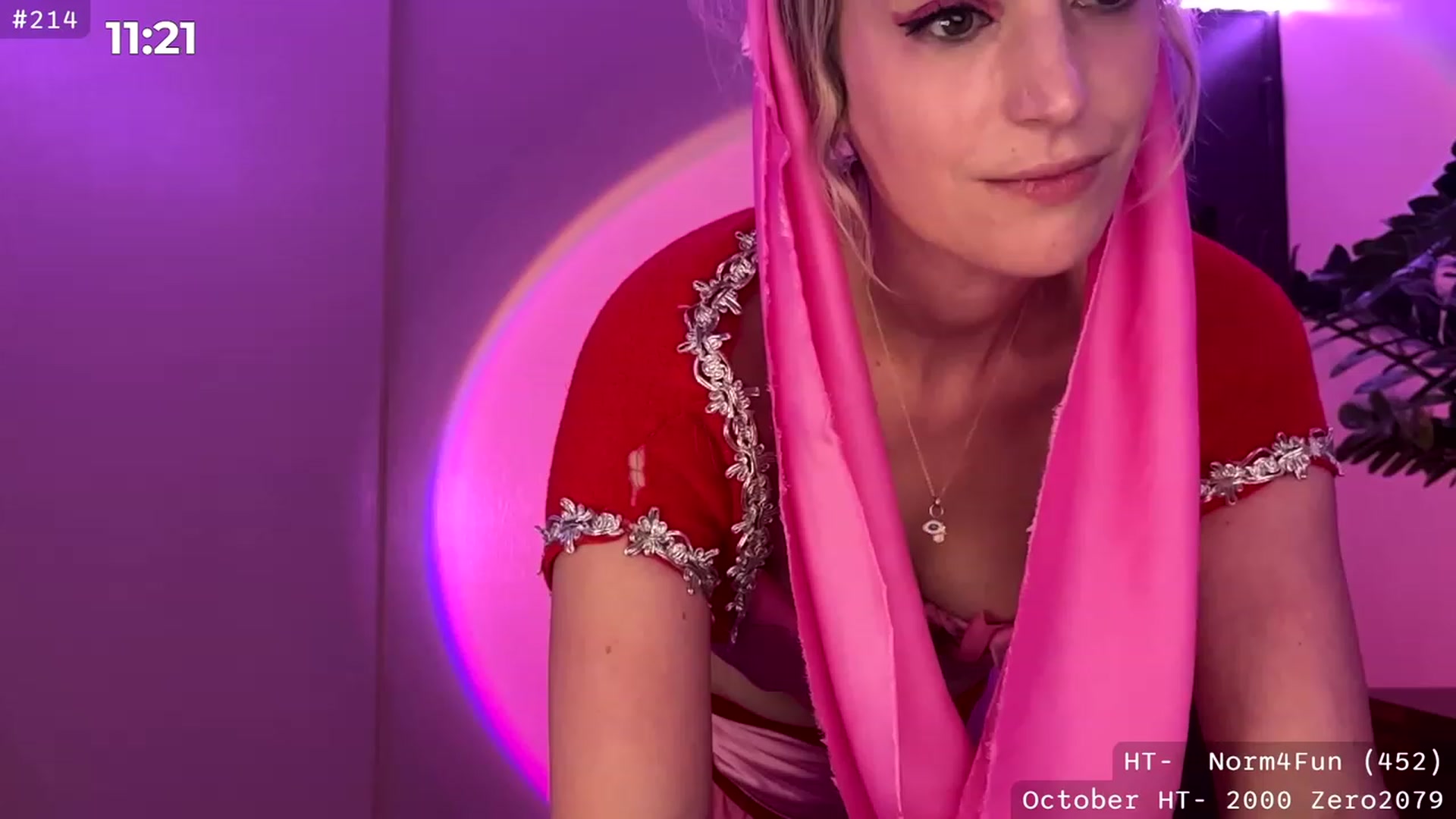 Gallery image thumbnail from JaneAllDay's myfreecams stream on, 10/31/2023, 06:23 image 14 of 20
