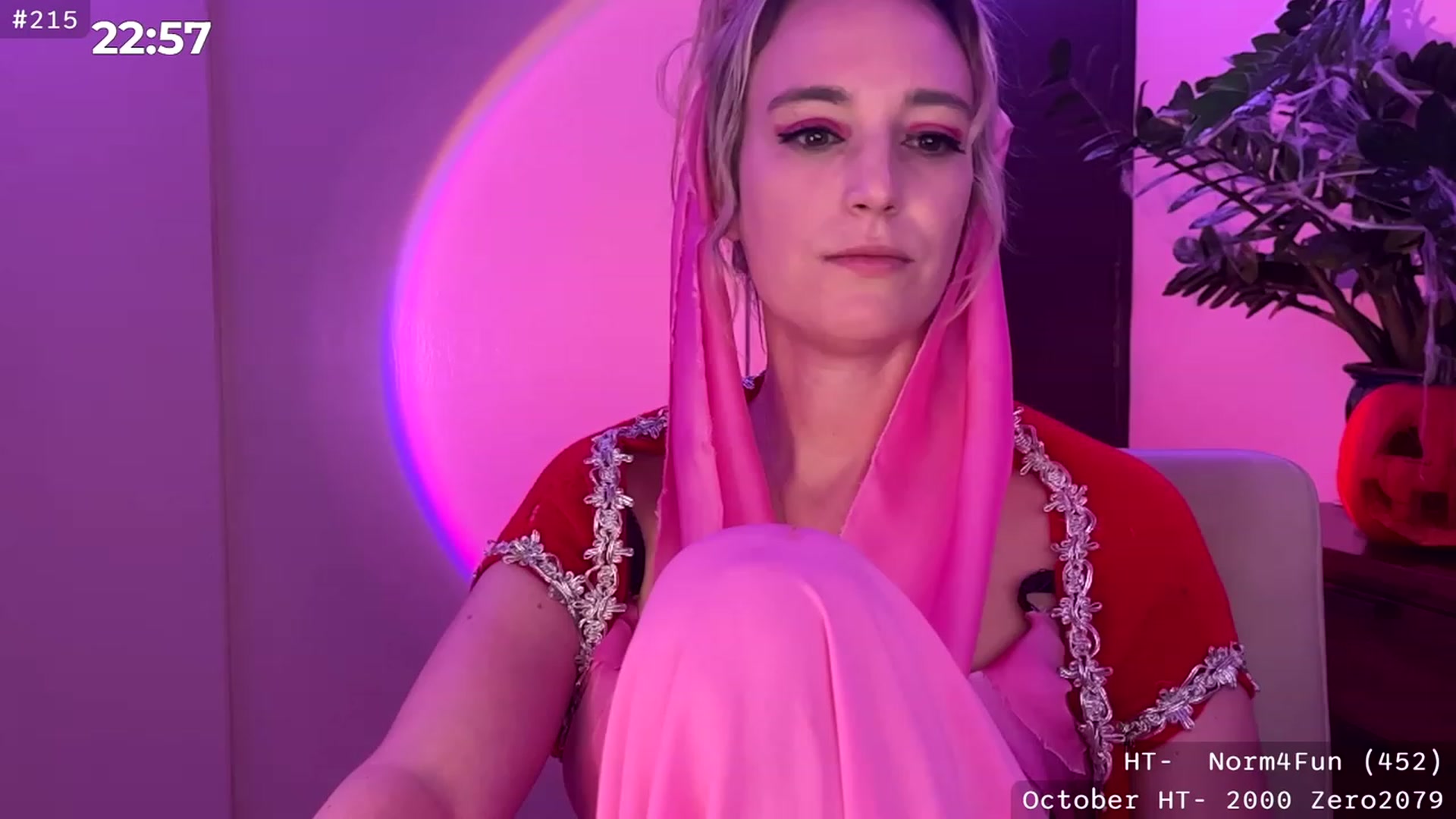 Gallery image thumbnail from JaneAllDay's myfreecams stream on, 10/31/2023, 06:23 image 12 of 20