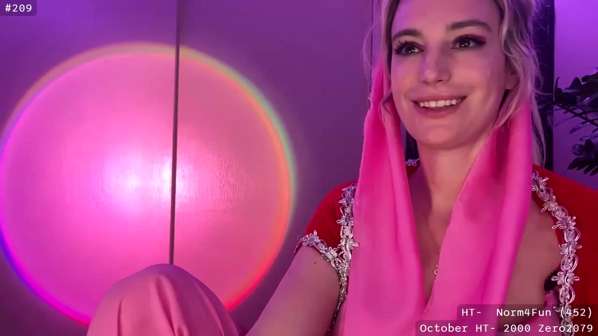 Gallery image thumbnail from JaneAllDay's myfreecams stream on, 10/31/2023, 06:43 image 19 of 20