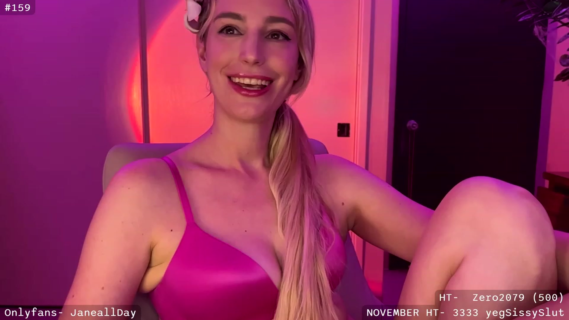 Gallery image thumbnail from JaneAllDay's myfreecams stream on, 11/08/2023, 04:09 image 20 of 20