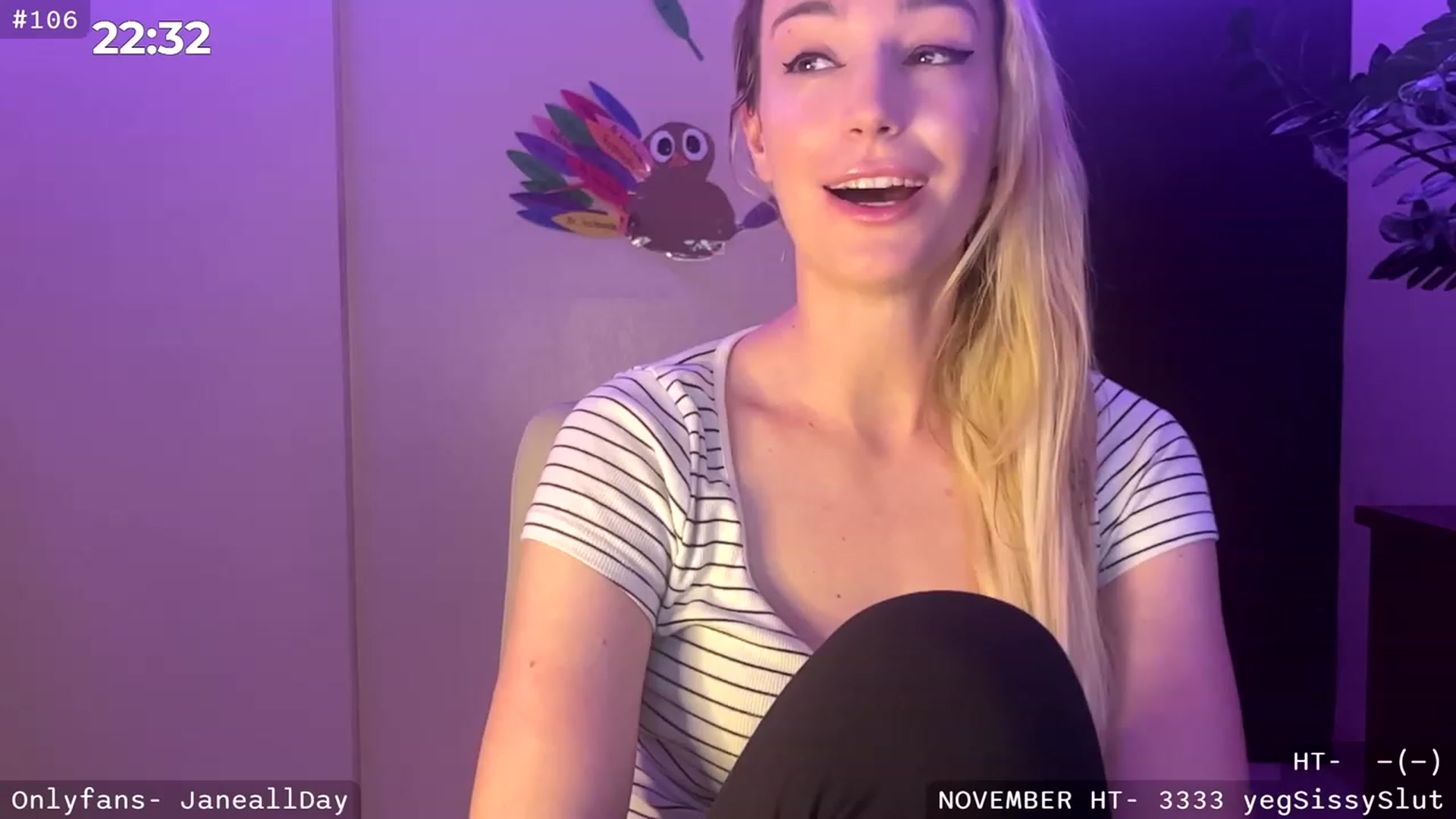 Gallery image thumbnail from JaneAllDay's myfreecams stream on, 11/11/2023, 04:44 image 6 of 20