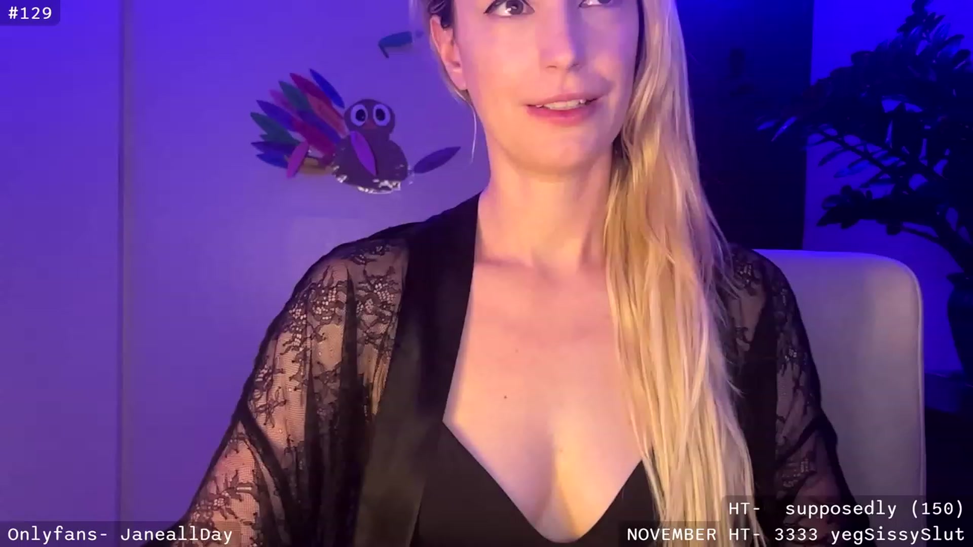 Gallery image thumbnail from JaneAllDay's myfreecams stream on, 11/15/2023, 06:02 image 1 of 20