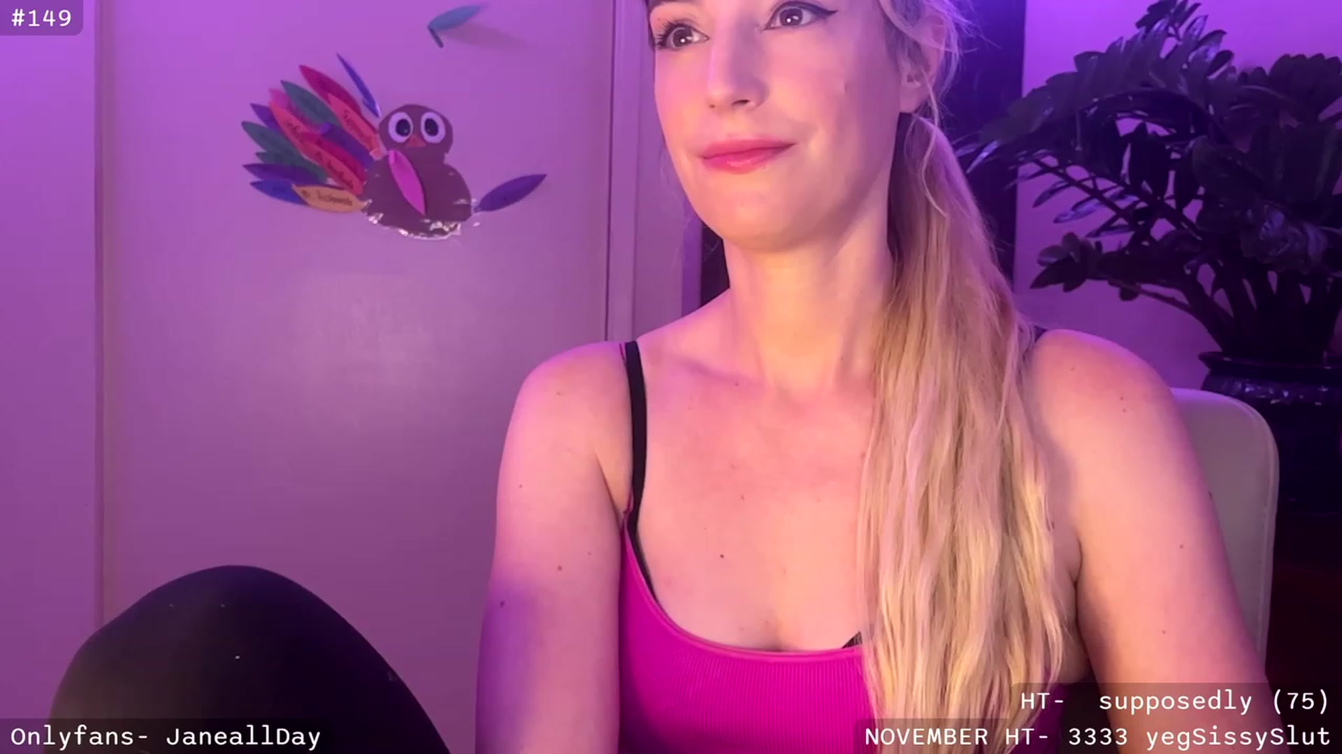 Gallery image thumbnail from JaneAllDay's myfreecams stream on, 11/17/2023, 05:16 image 10 of 20