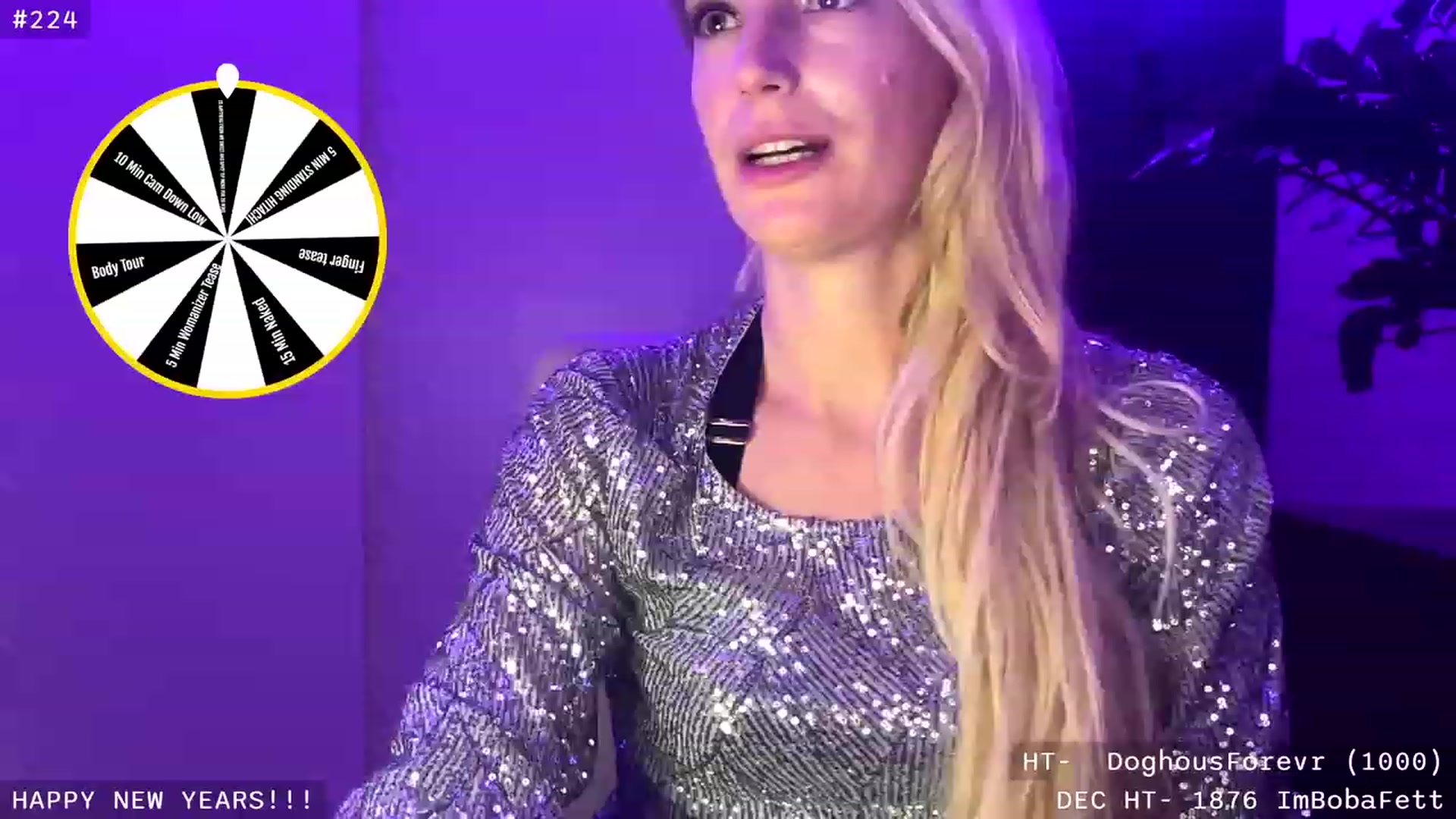 Gallery image thumbnail from JaneAllDay's myfreecams stream on, 01/01/2024, 06:57 image 11 of 20